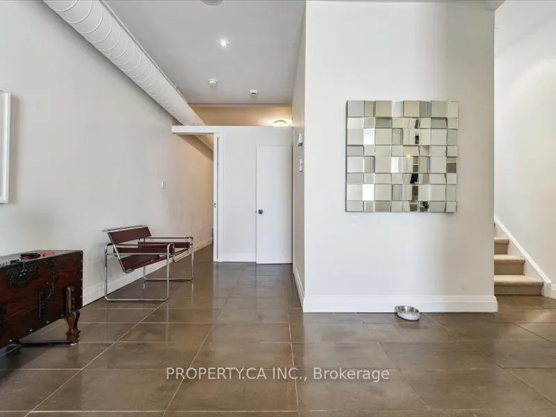 670 Richmond Street W, #204