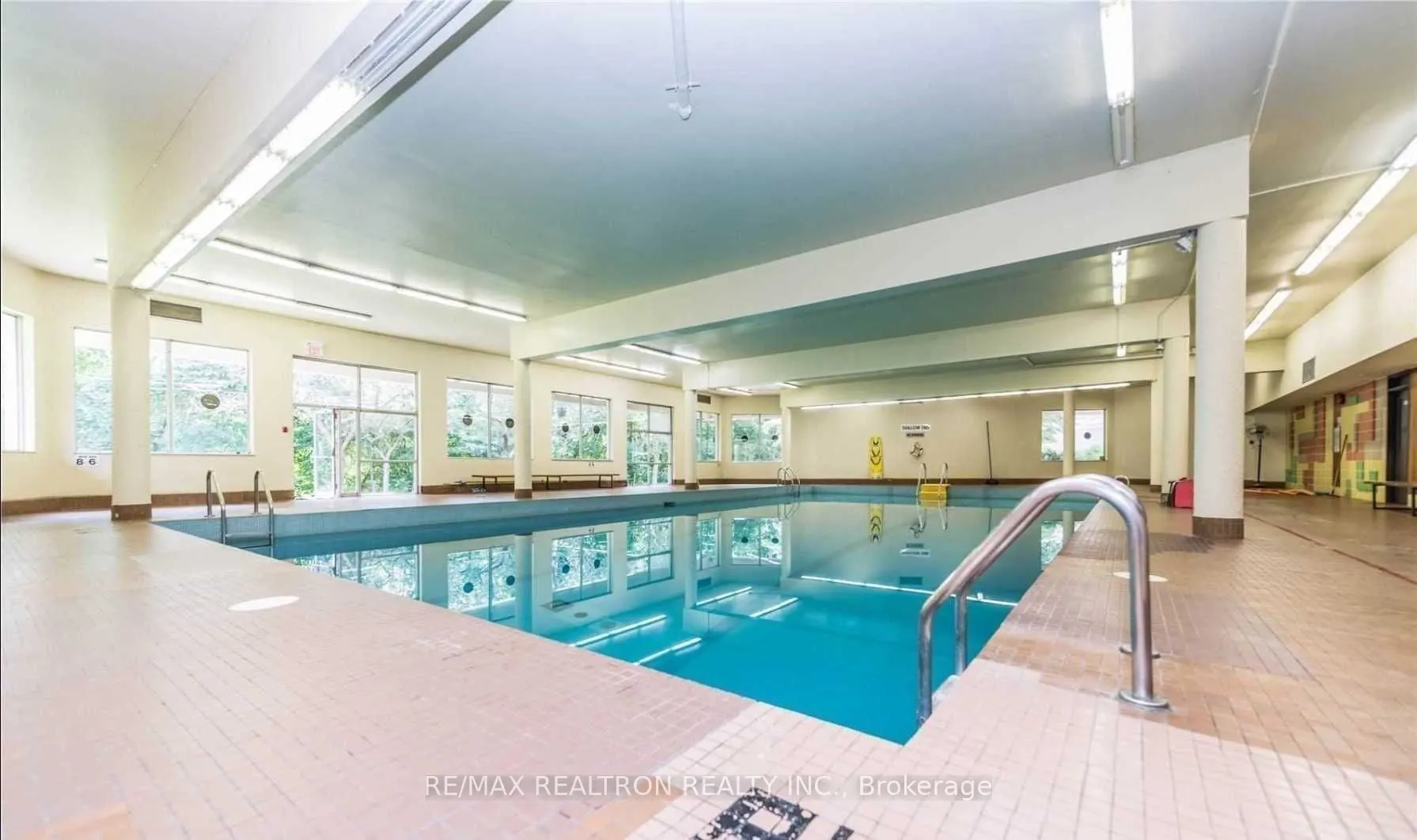 60 Pavane Linkway Way, #1804
