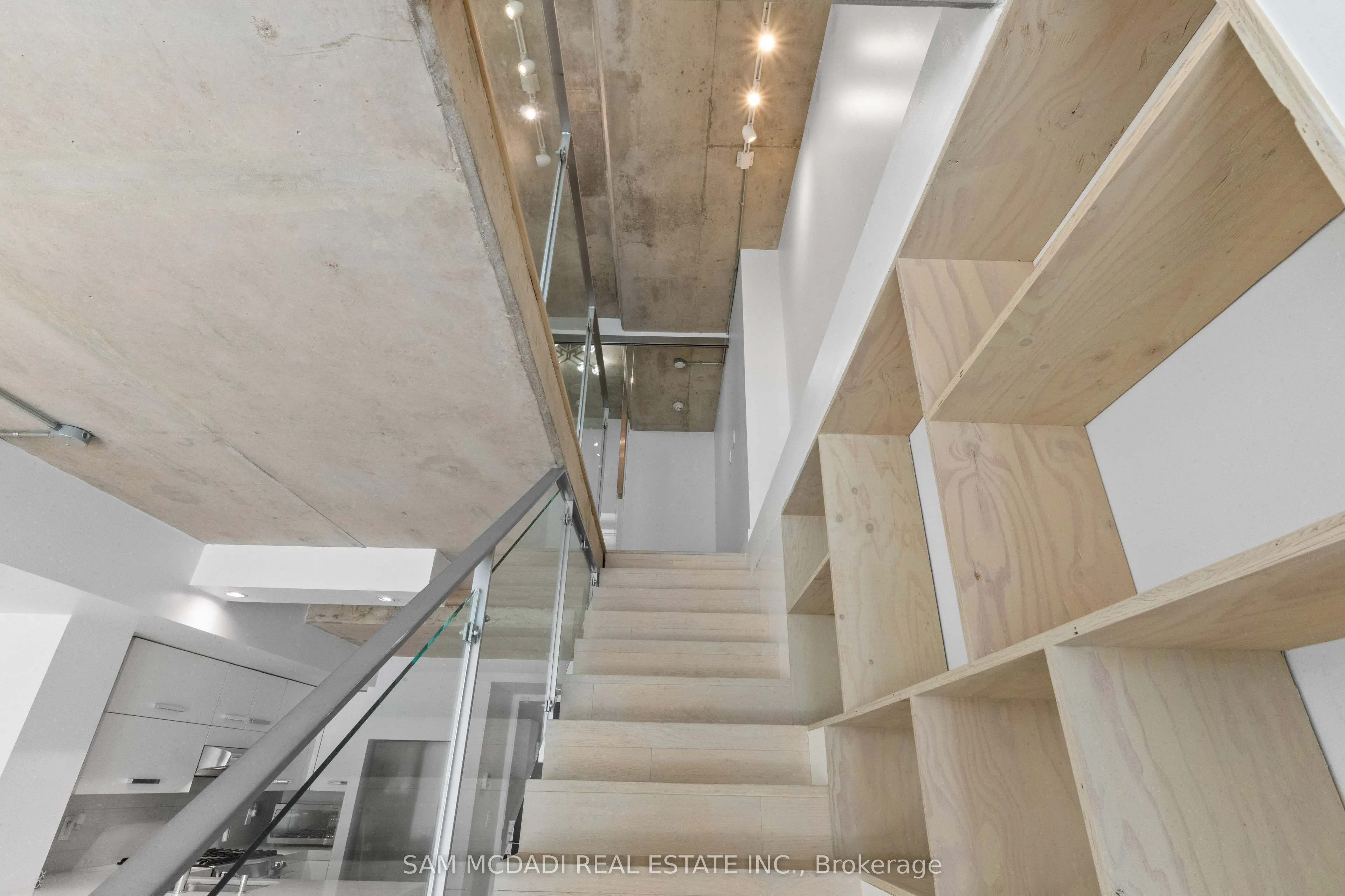 55 Stewart Street, #123