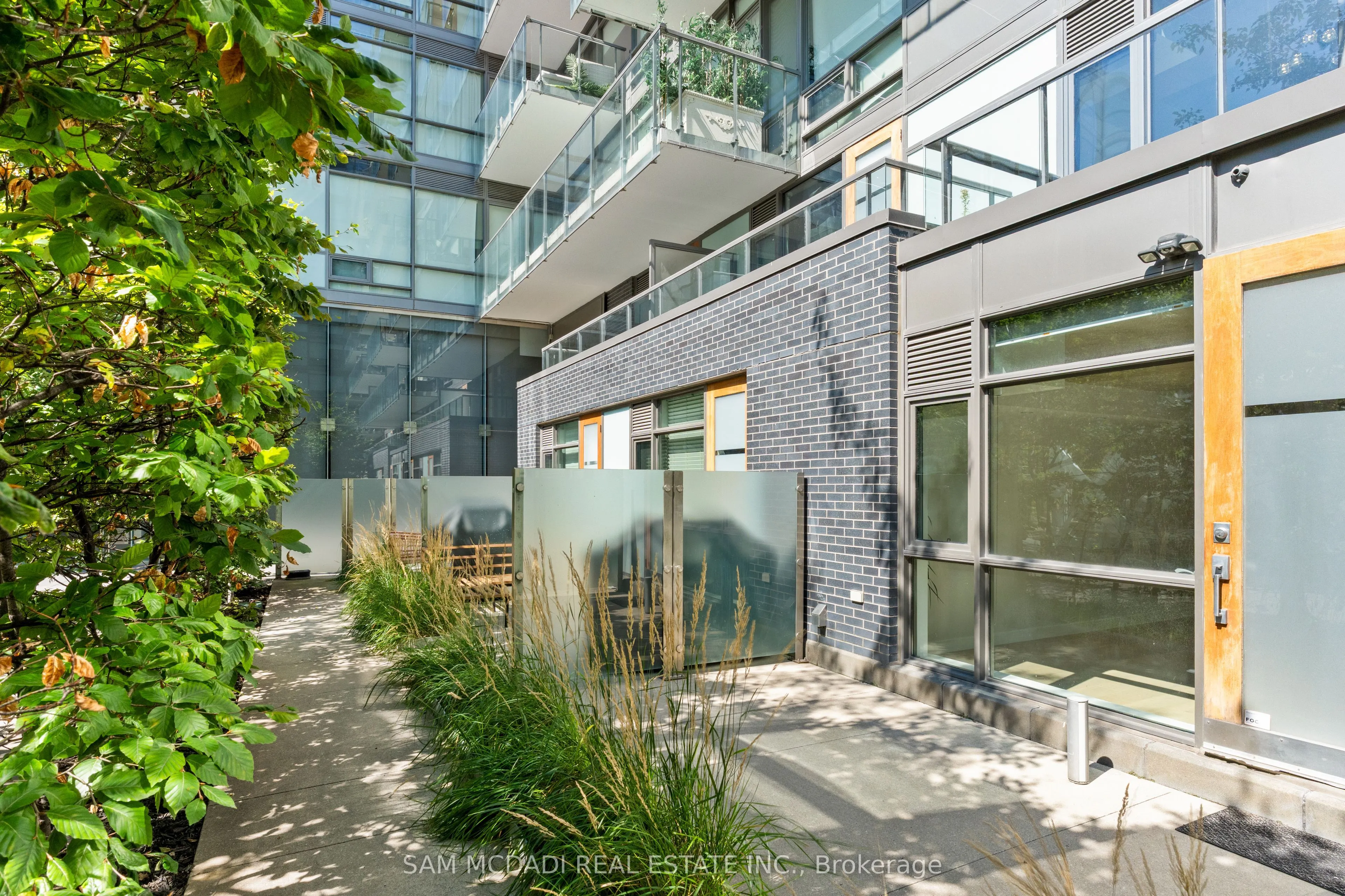 55 Stewart Street, #123