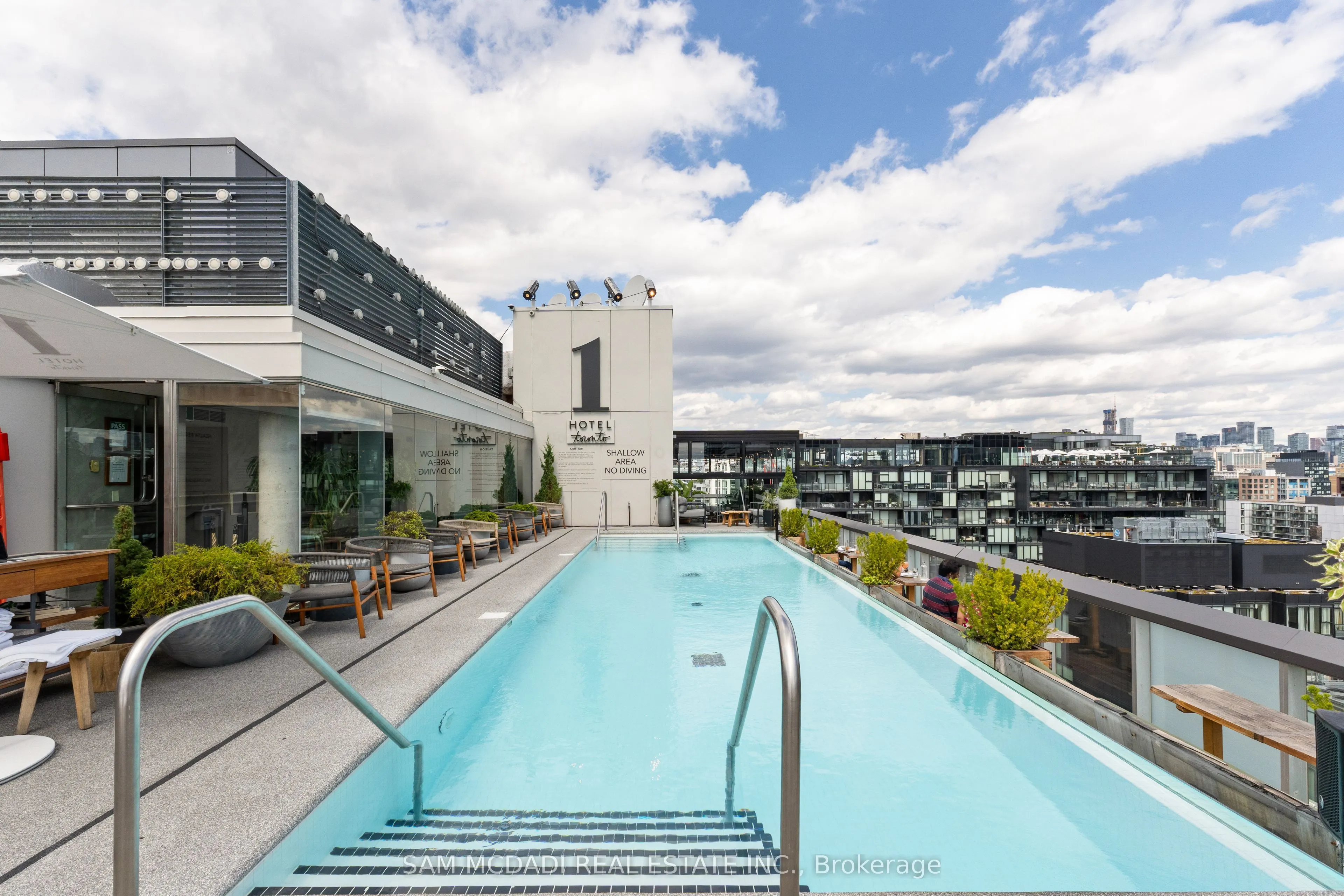 55 Stewart Street, #123