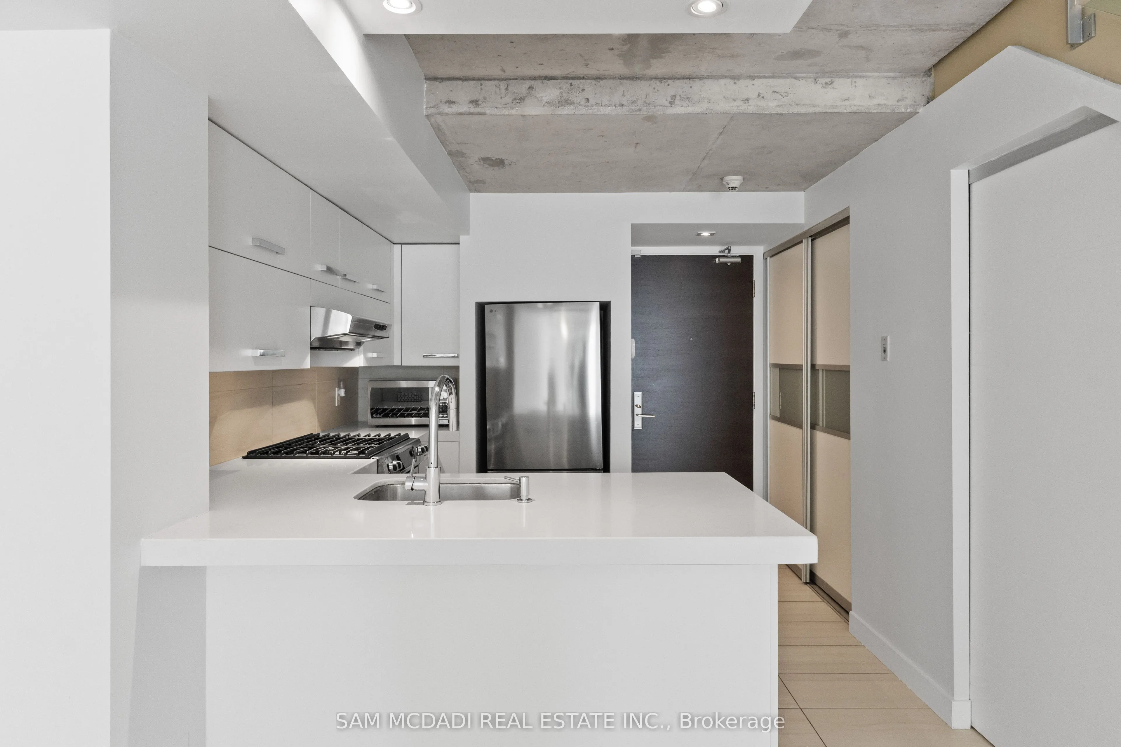 55 Stewart Street, #123