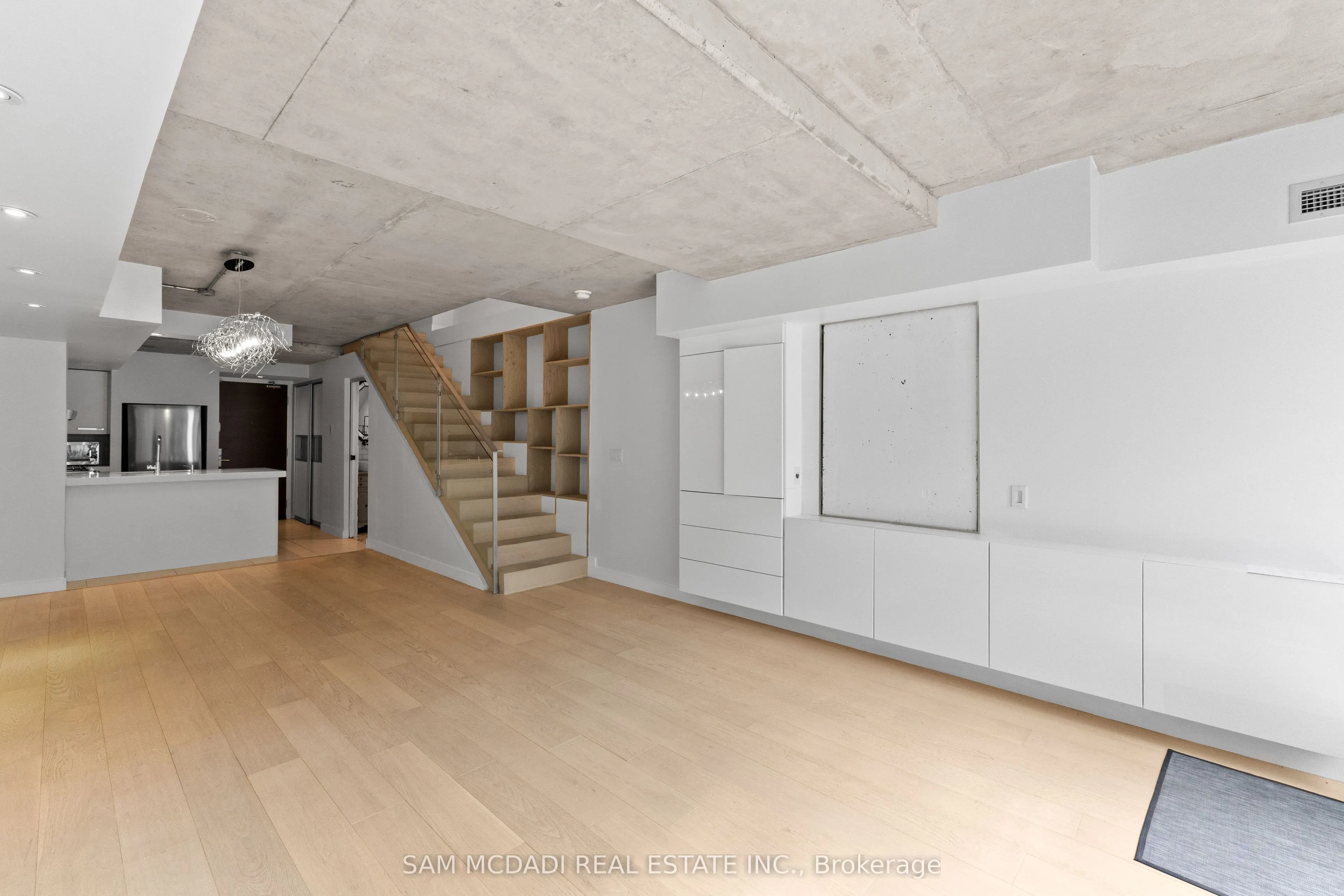 55 Stewart Street, #123
