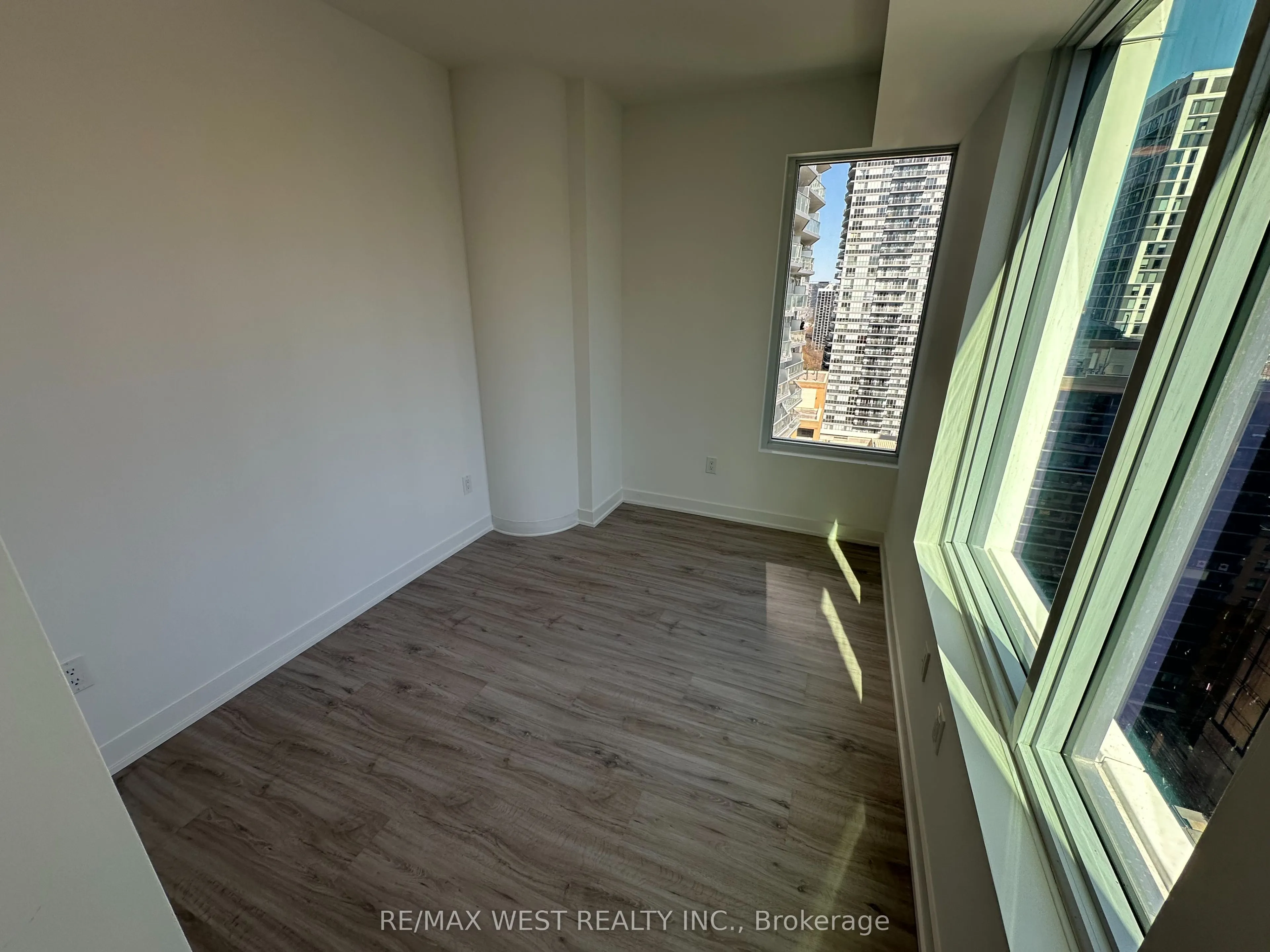 252 Church Street, #3511