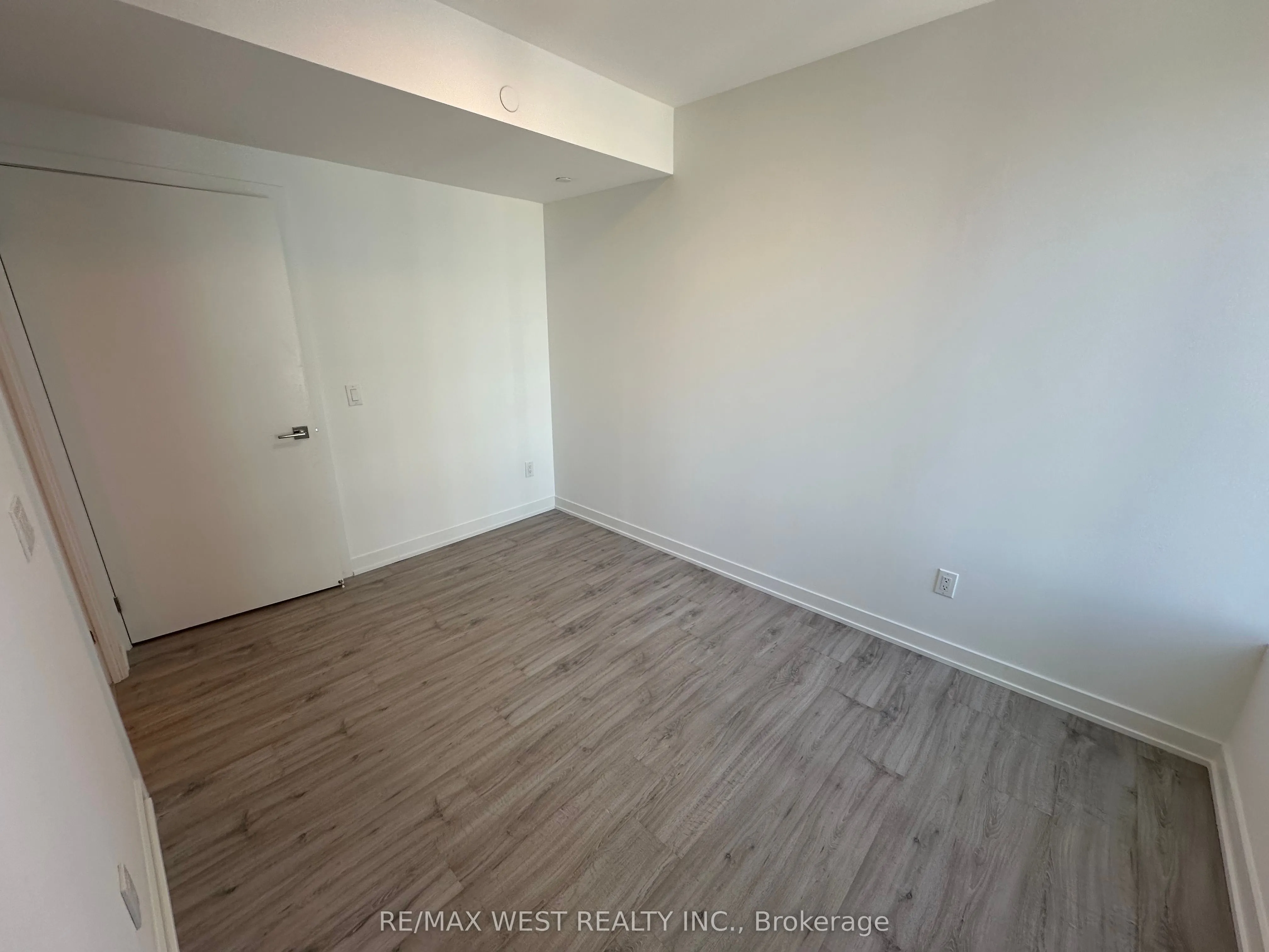 252 Church Street, #3511