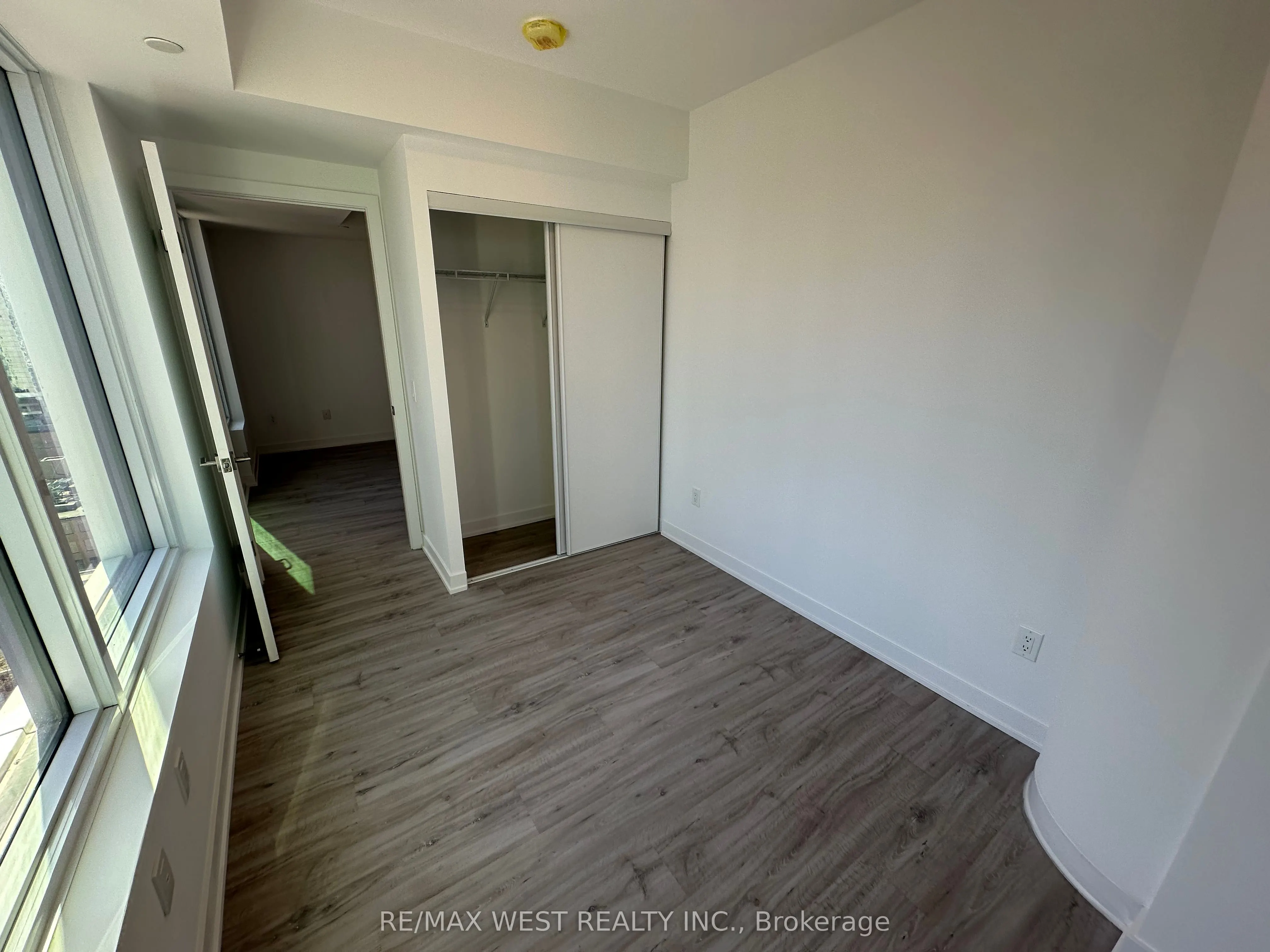 252 Church Street, #3511