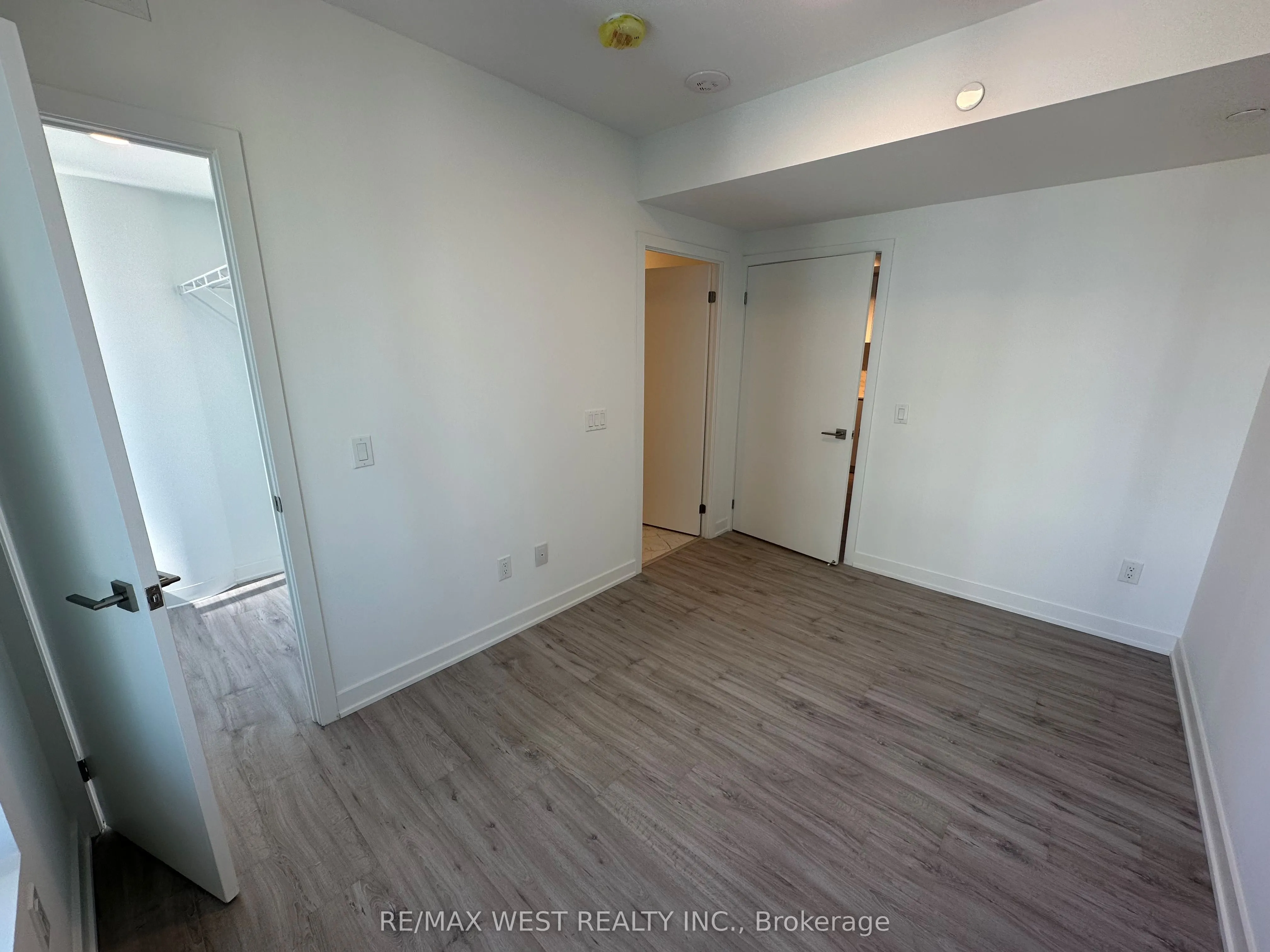 252 Church Street, #3511