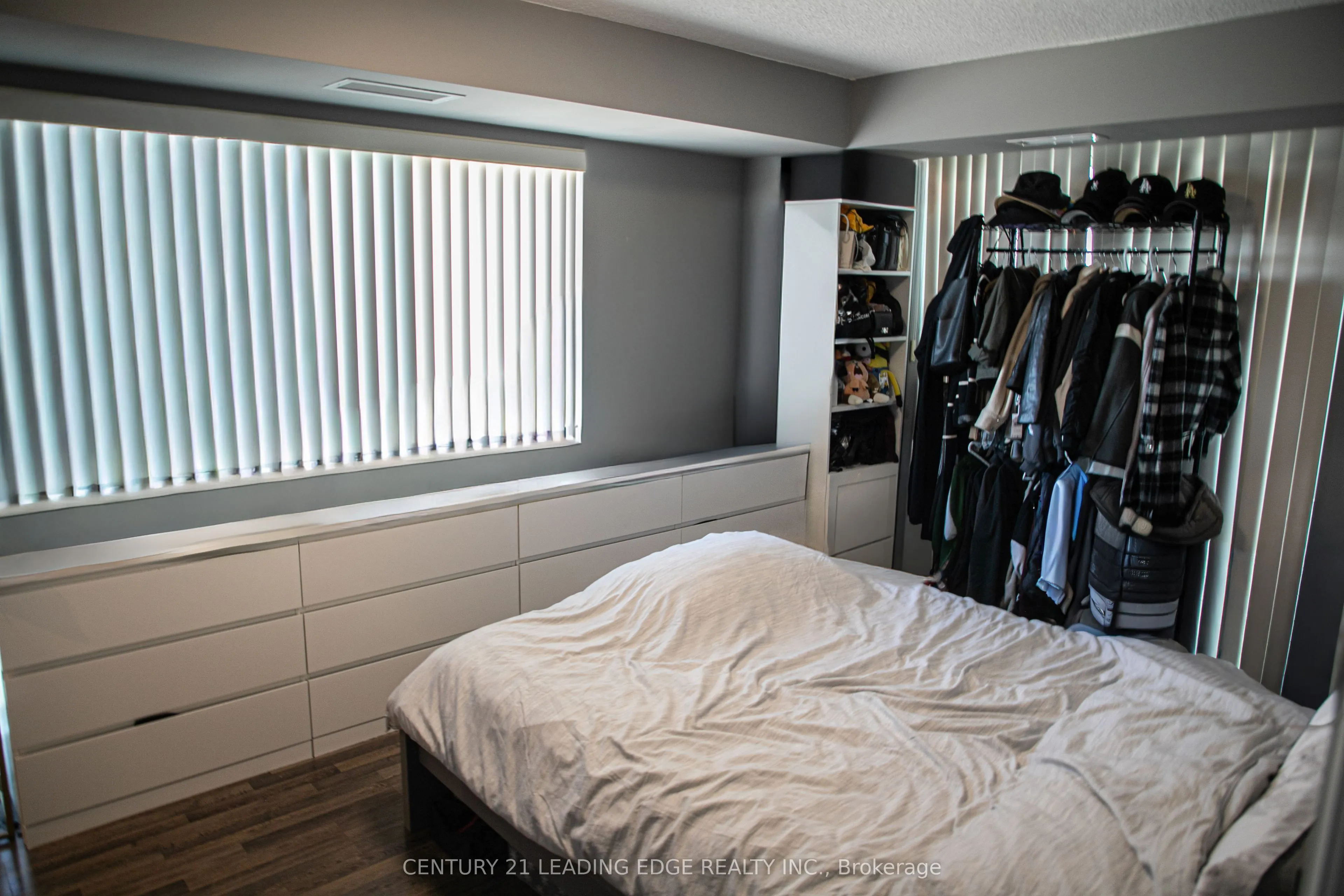 565 Wilson Avenue, #1109W