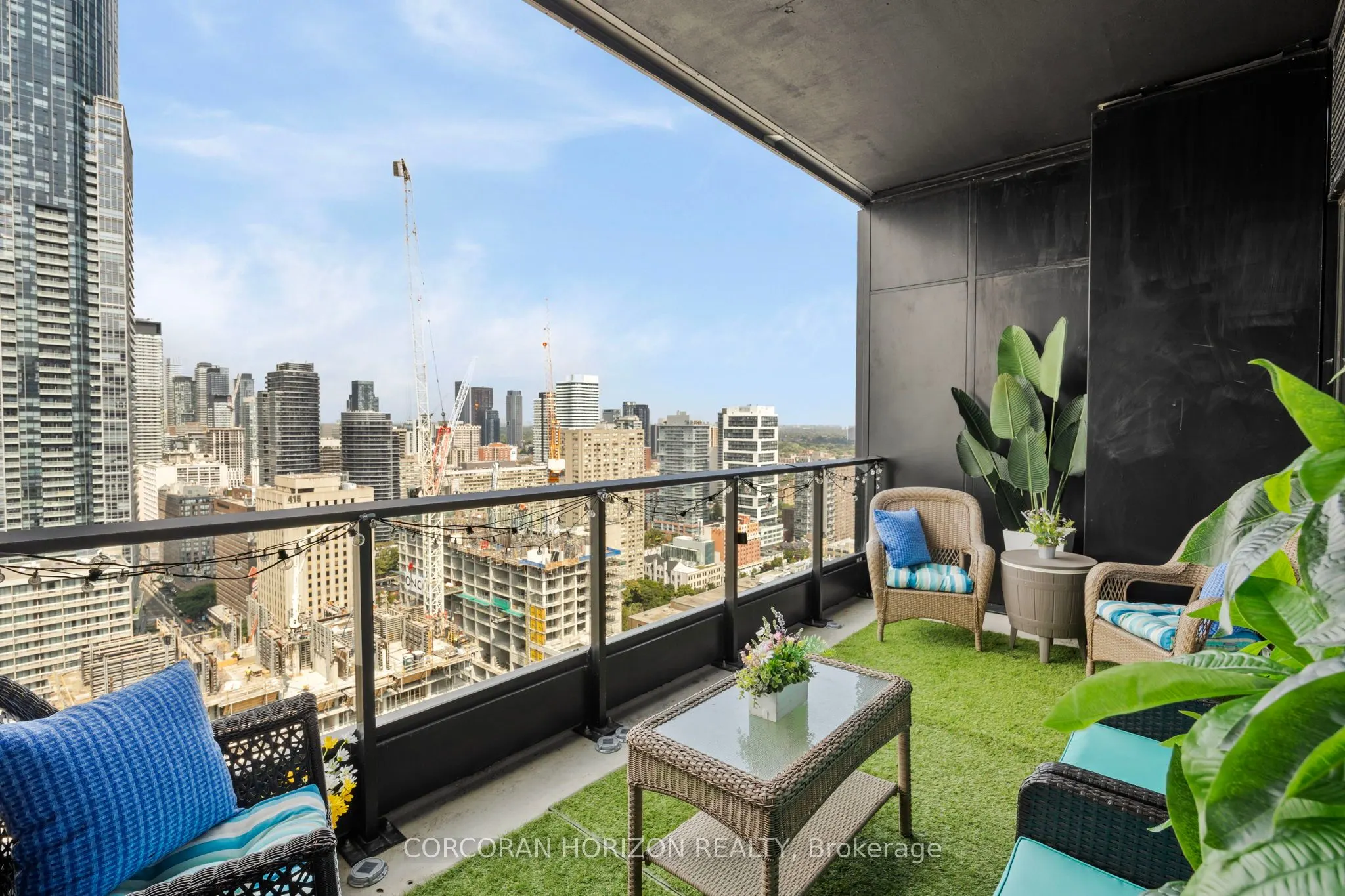 20 Edward Street, #PH1