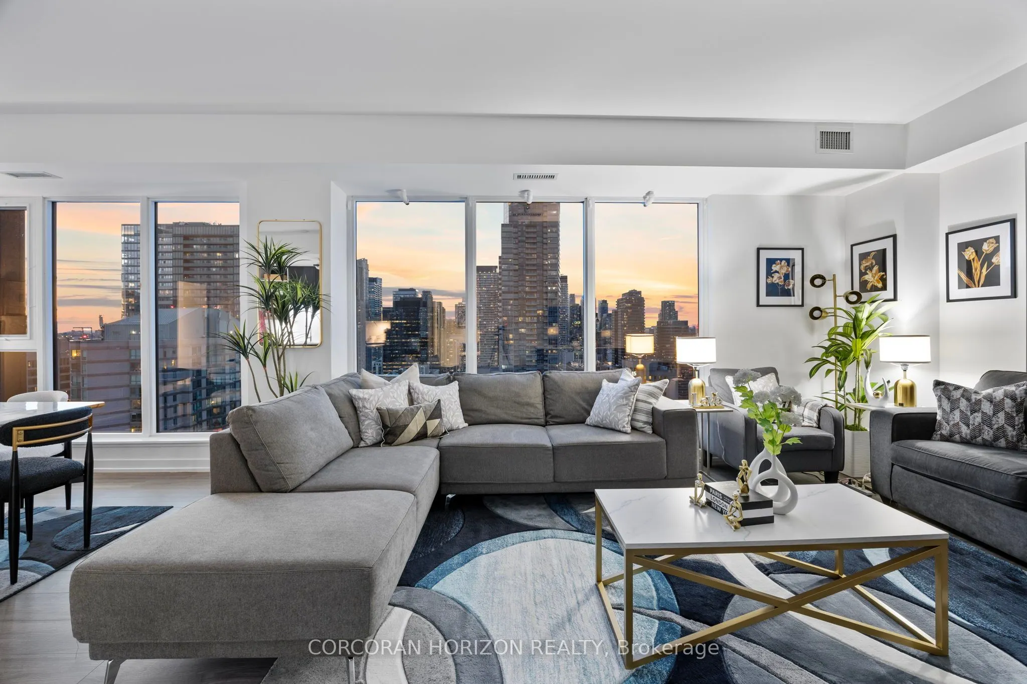 20 Edward Street, #PH1