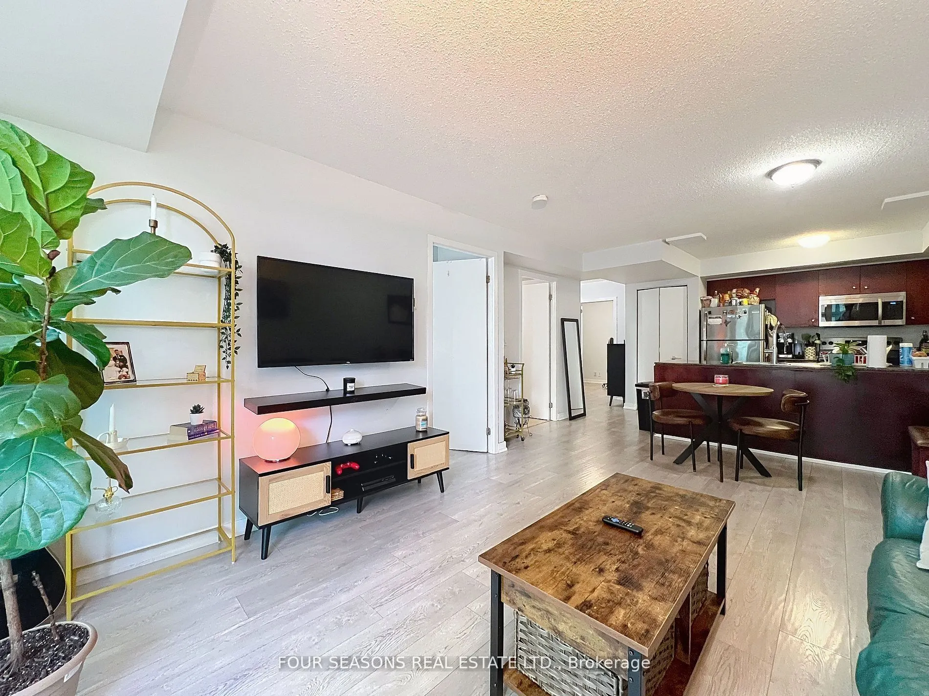 381 Front Street W, #310