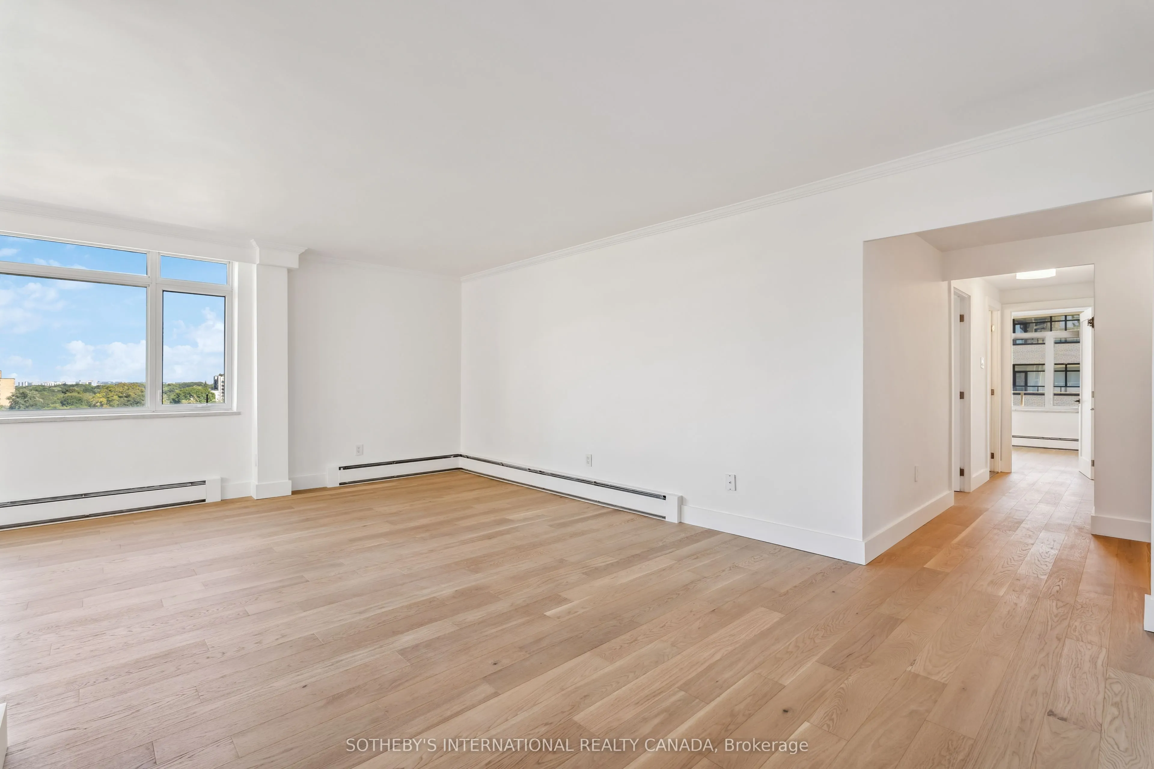 581 Avenue Road, #1005