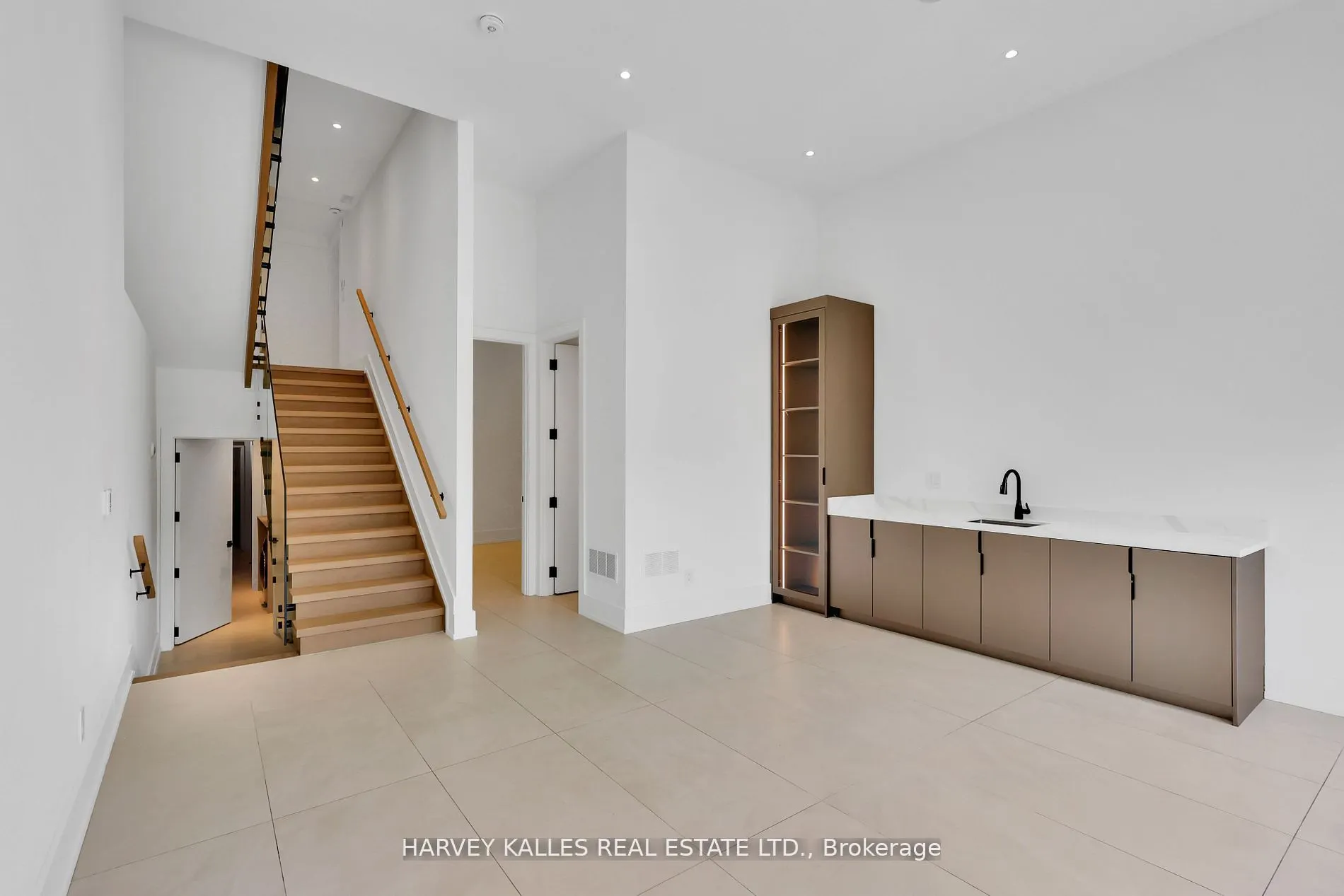 171 Belsize Drive