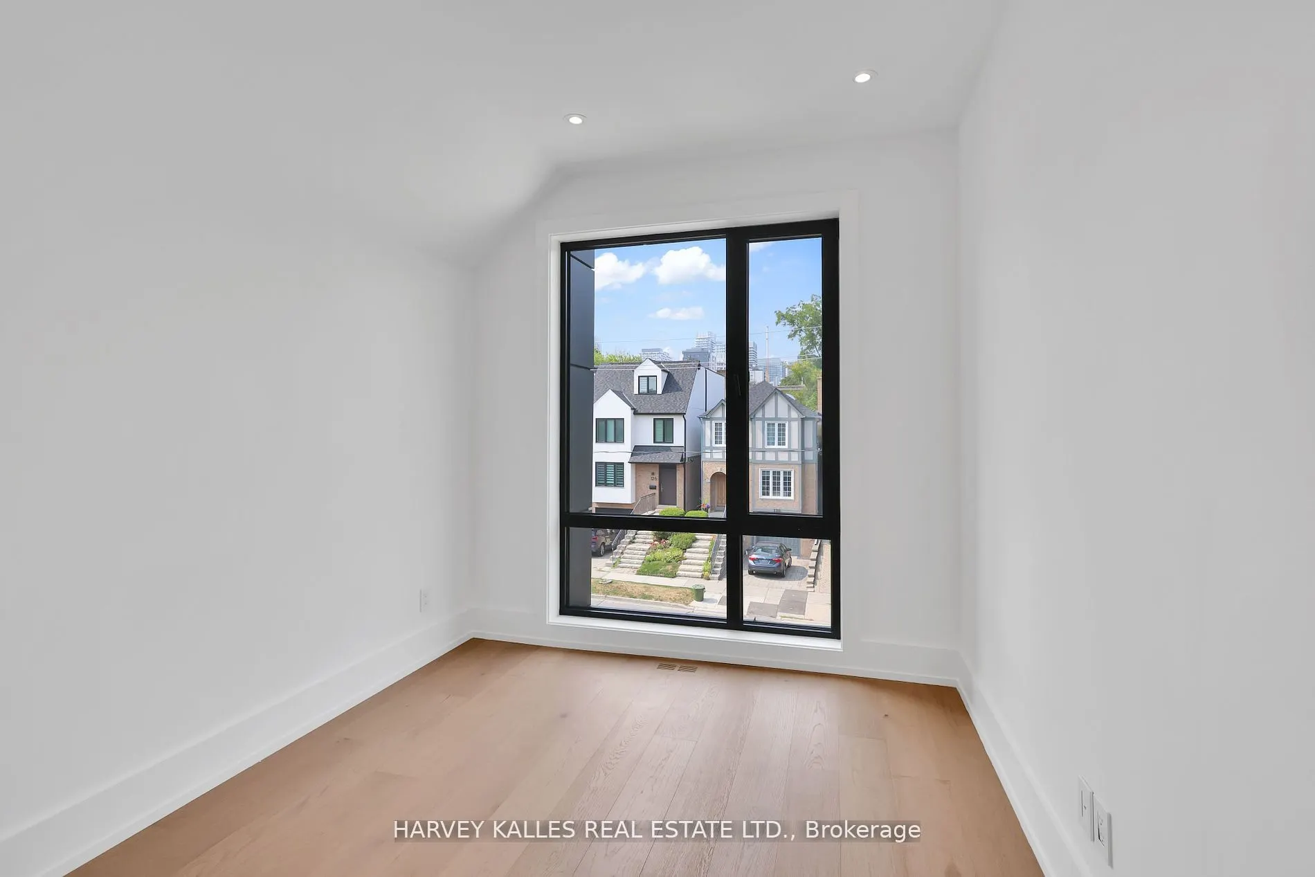 171 Belsize Drive