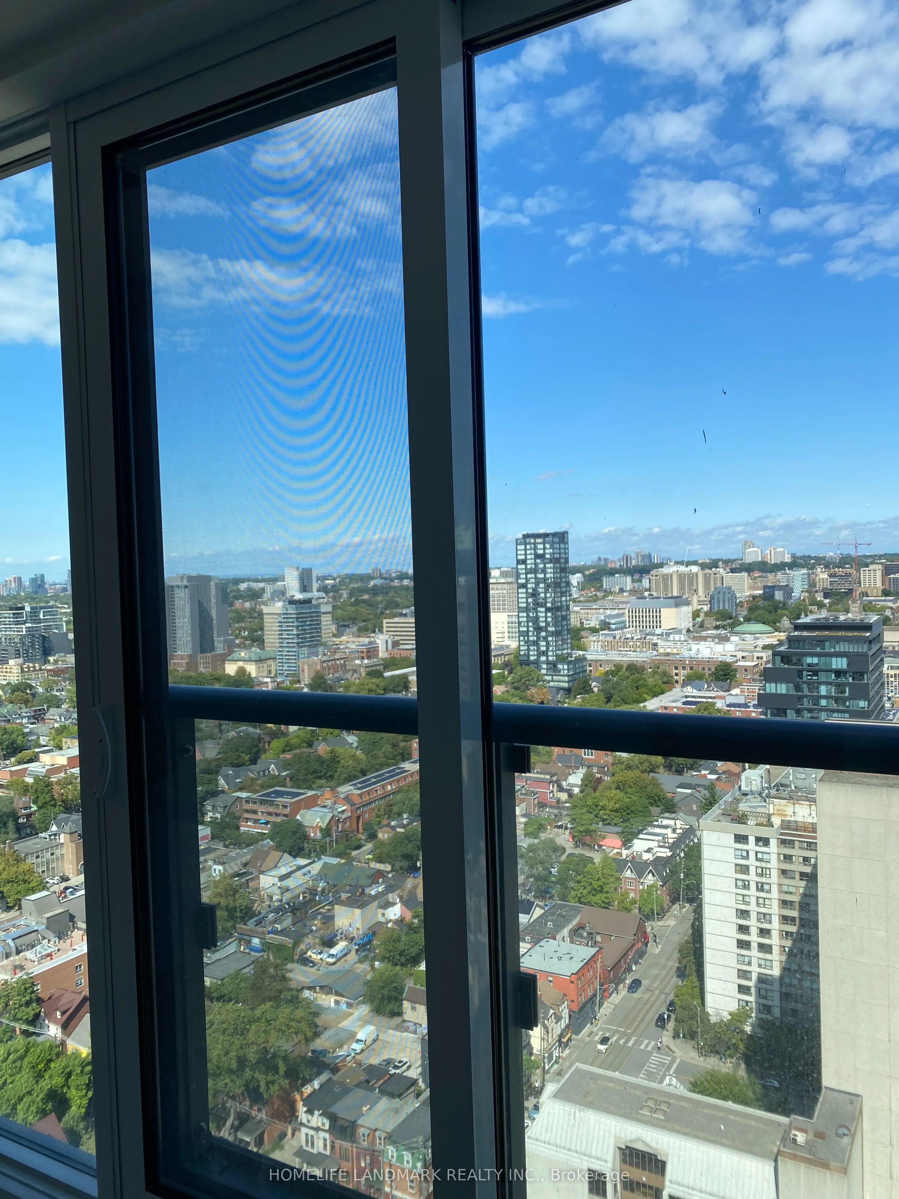 280 Dundas Street W, #2812
