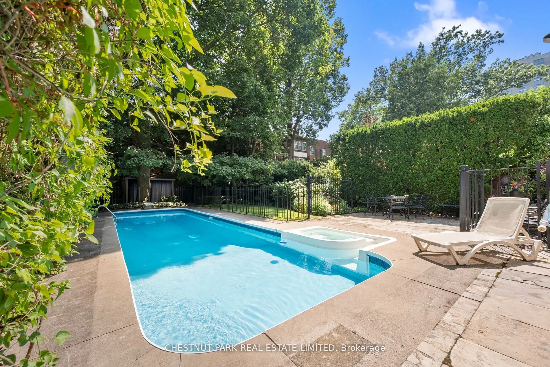 87 Lonsdale Road