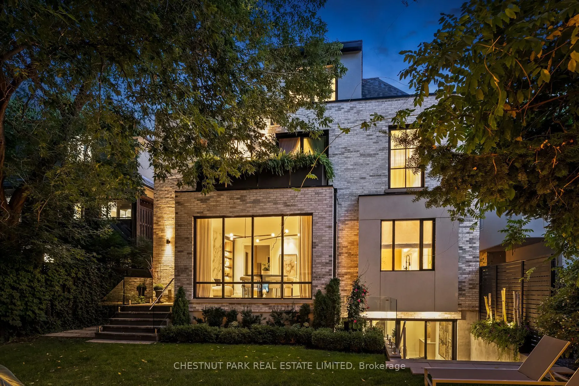 80 Lynwood Avenue