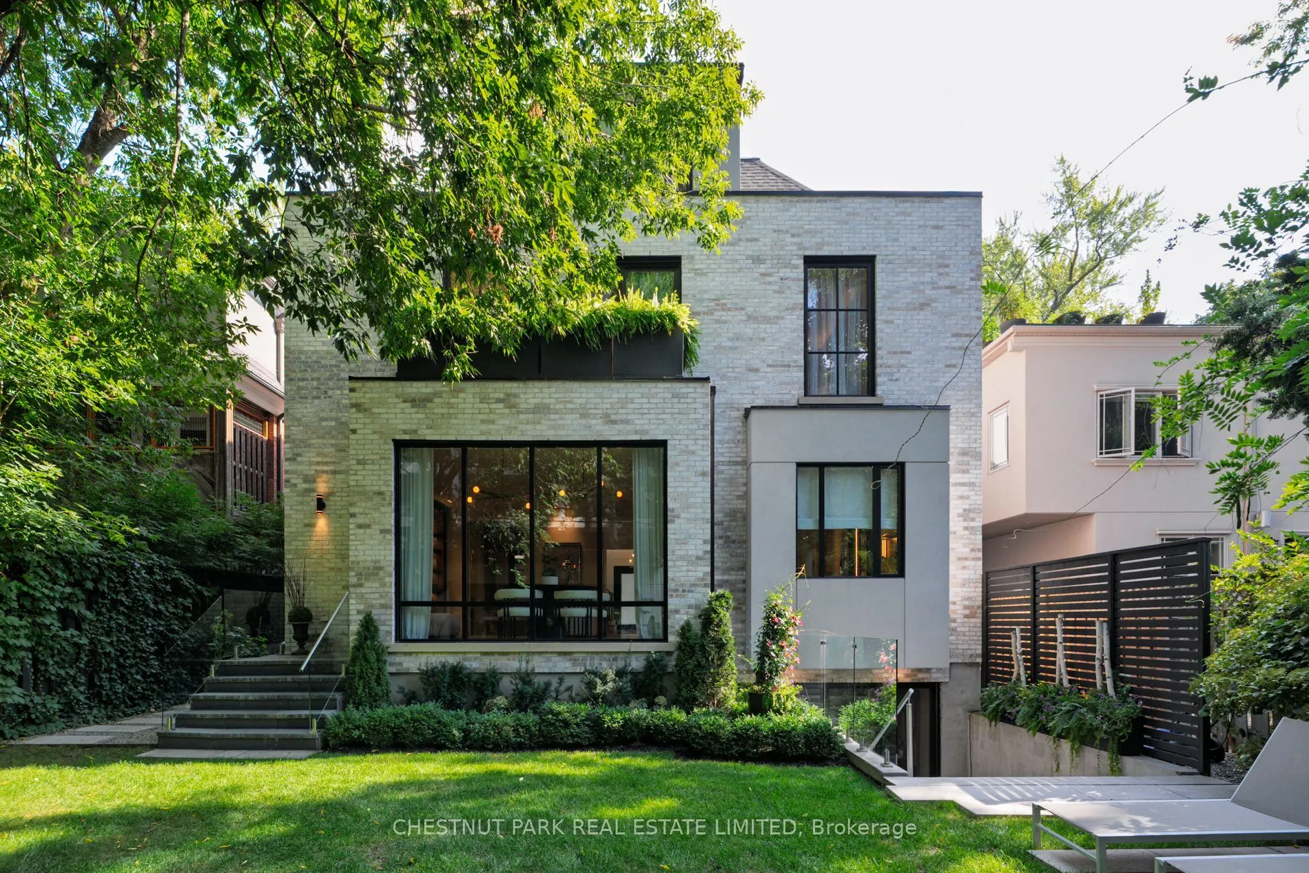 80 Lynwood Avenue