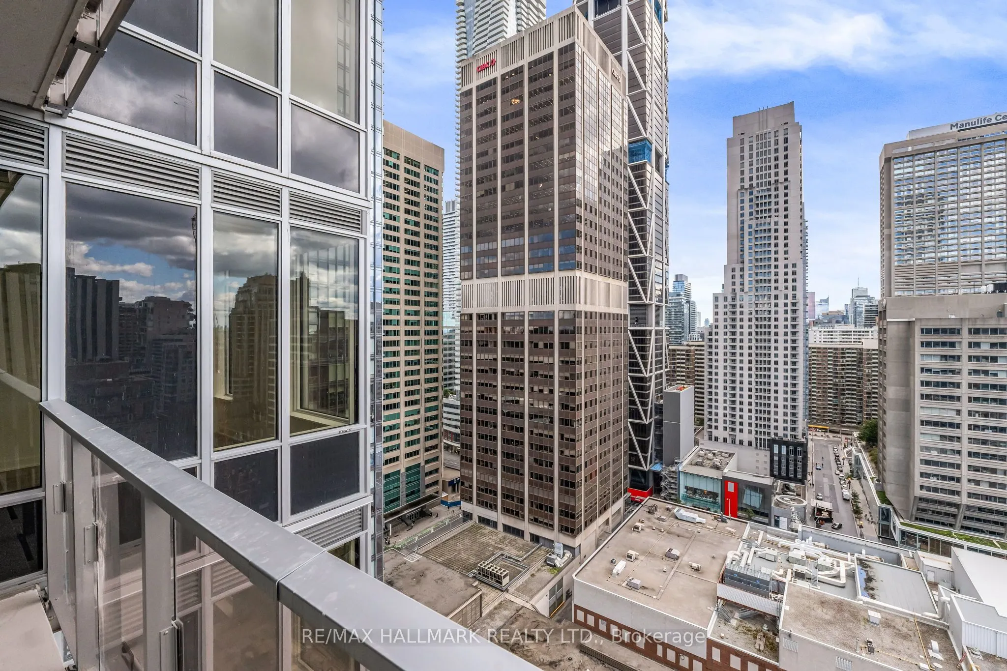 11 Yorkville Avenue, #1812