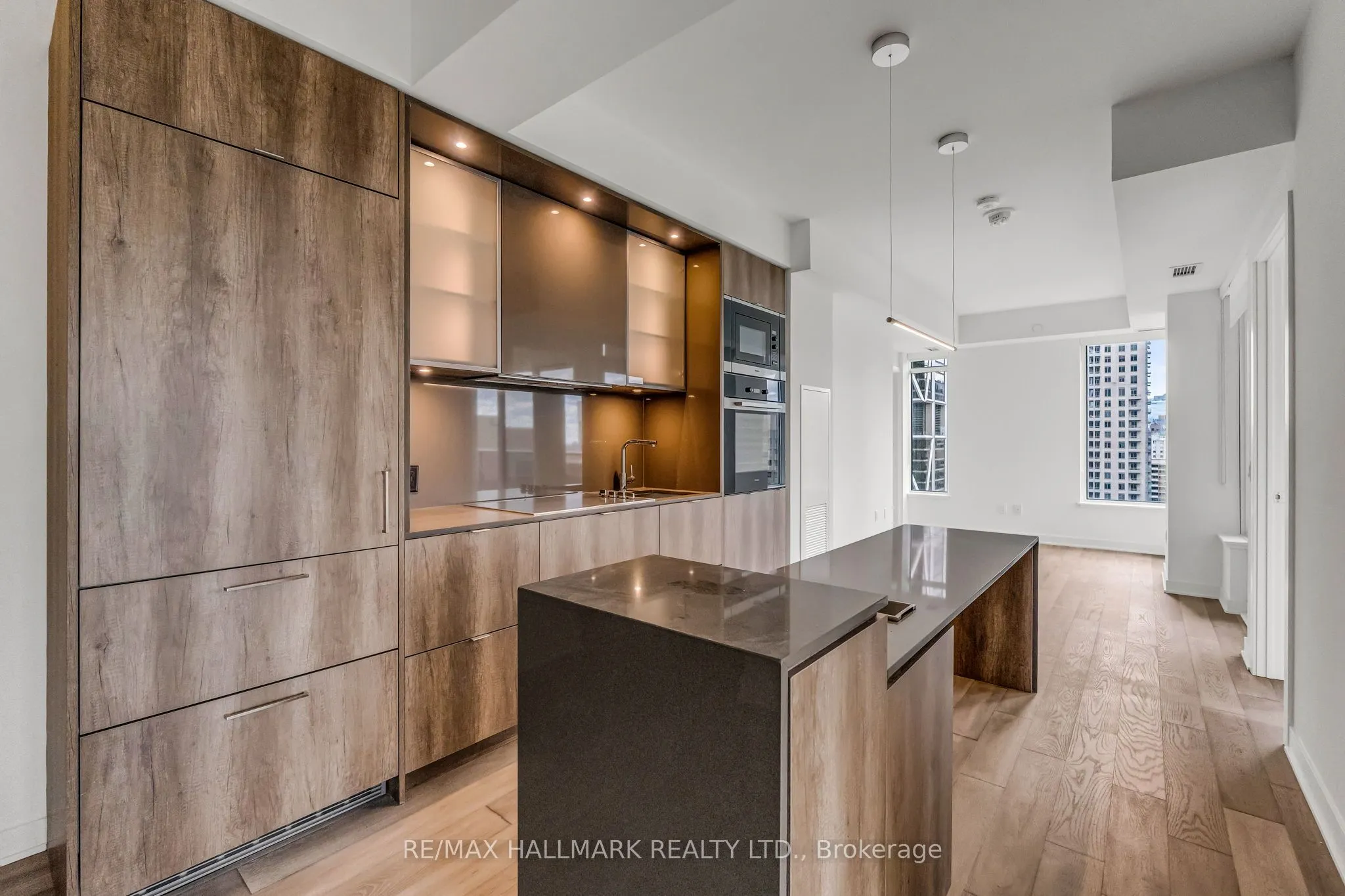 11 Yorkville Avenue, #1812