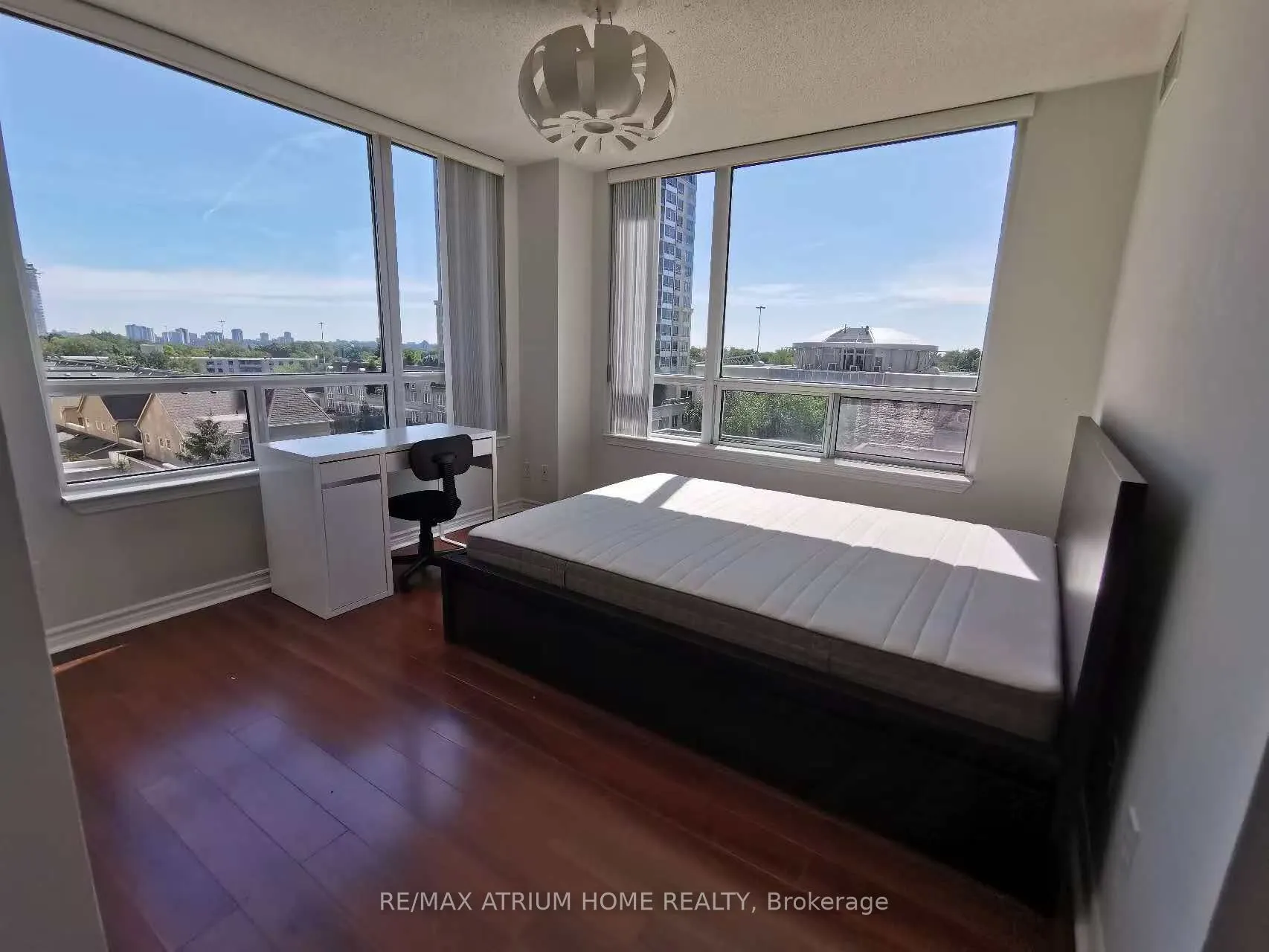 2 Rean Drive, #608