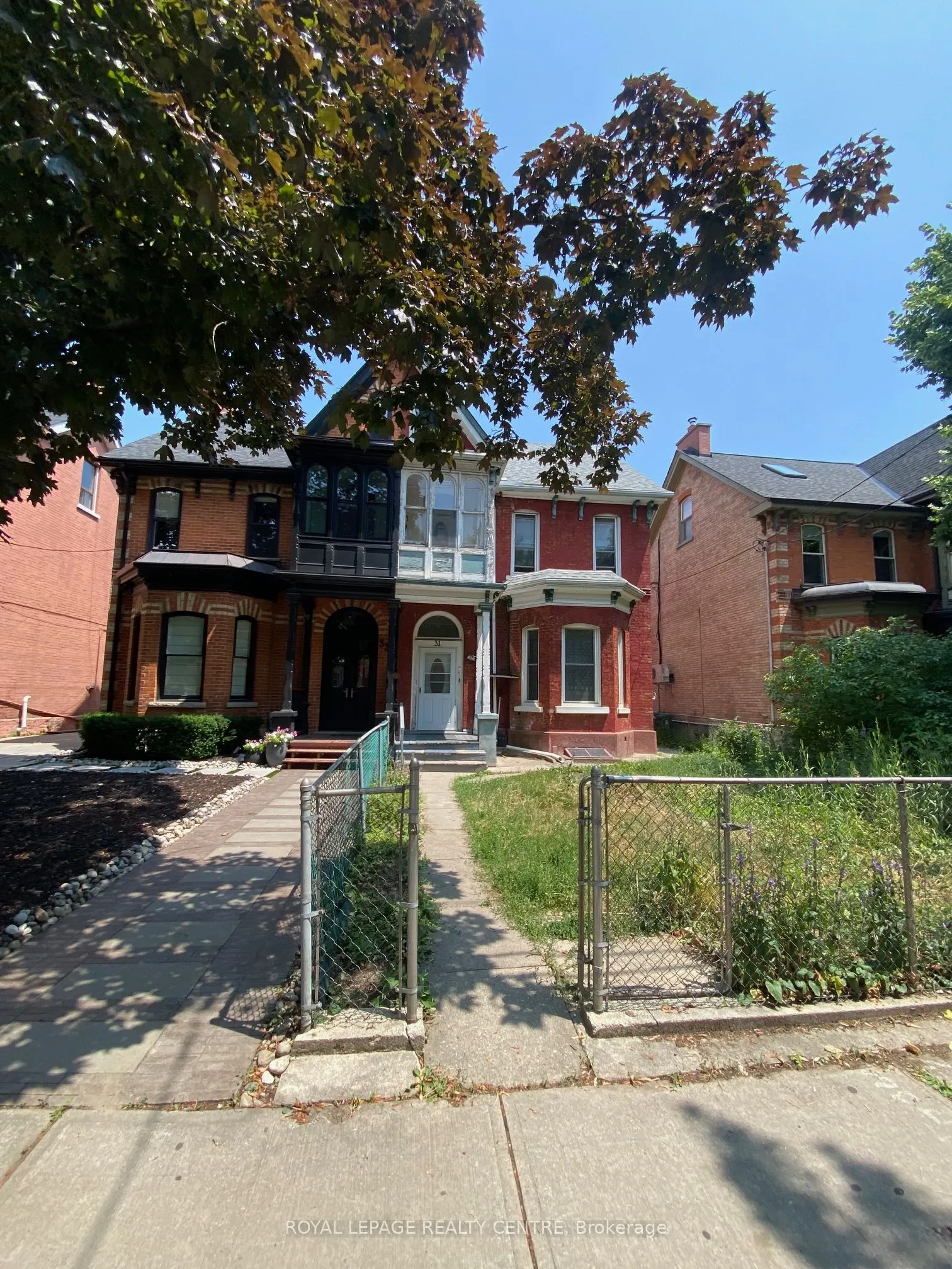 31 Beaconsfield Avenue
