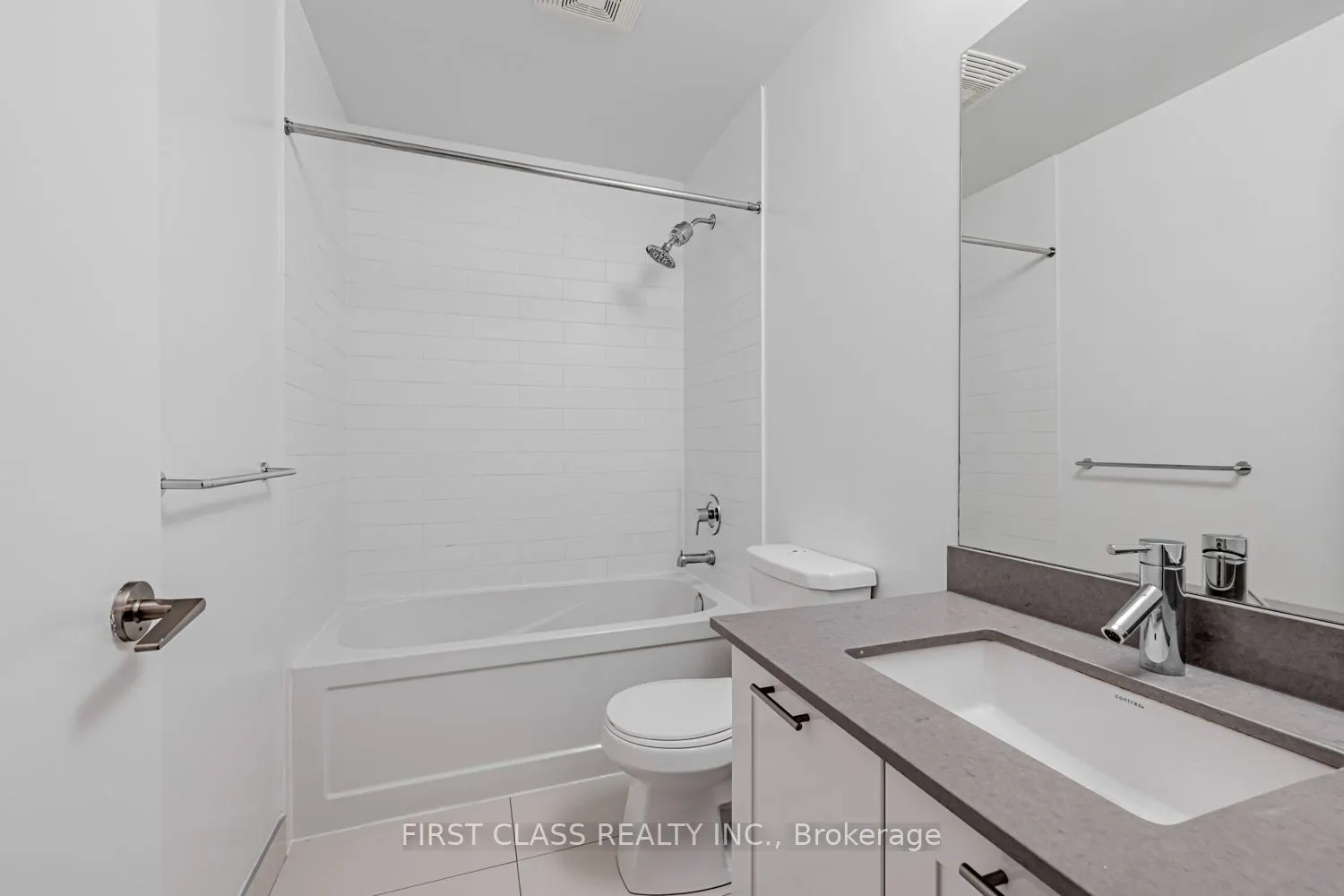 20 Bruyeres Mews, #2308