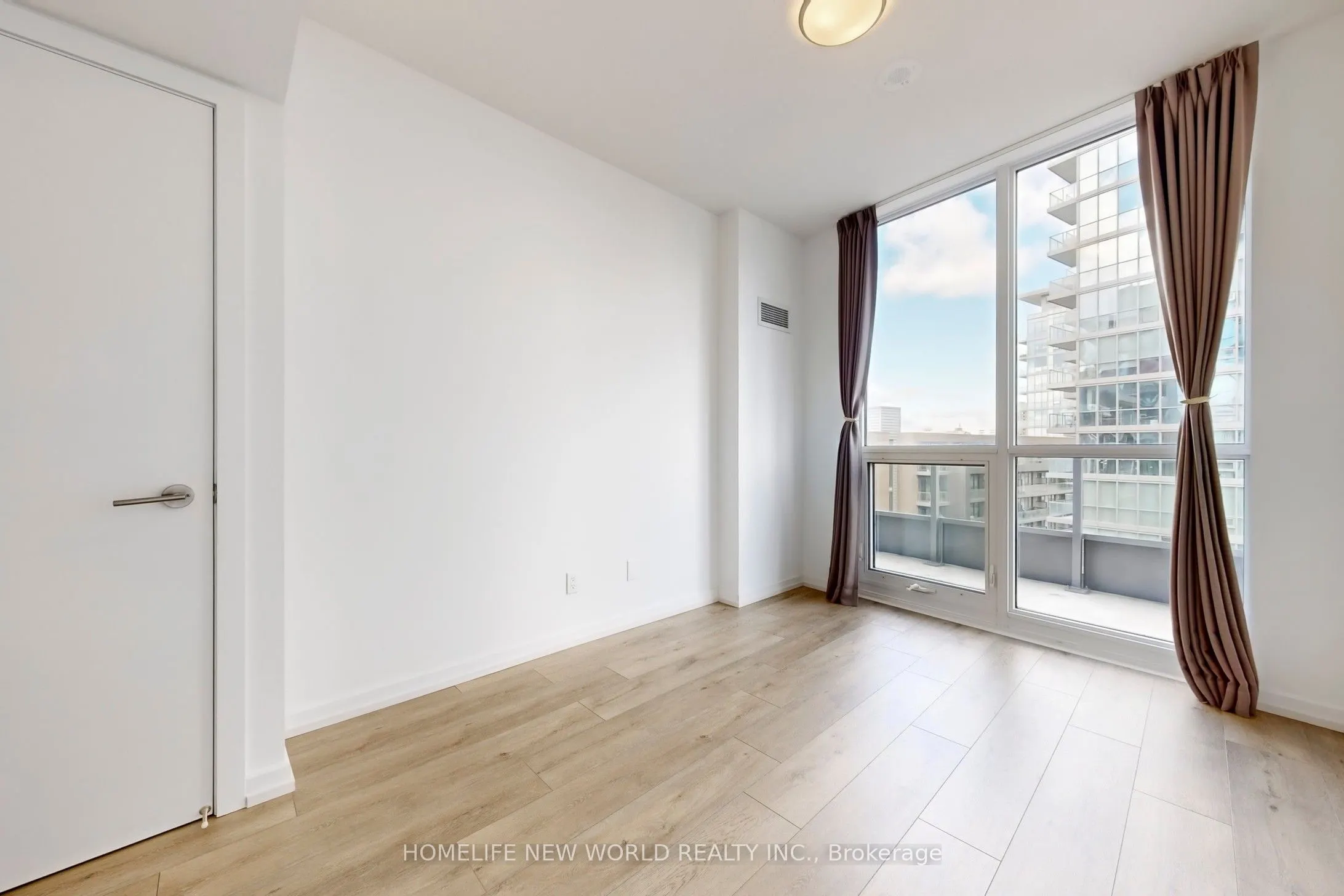38 Forest Manor Road, #501