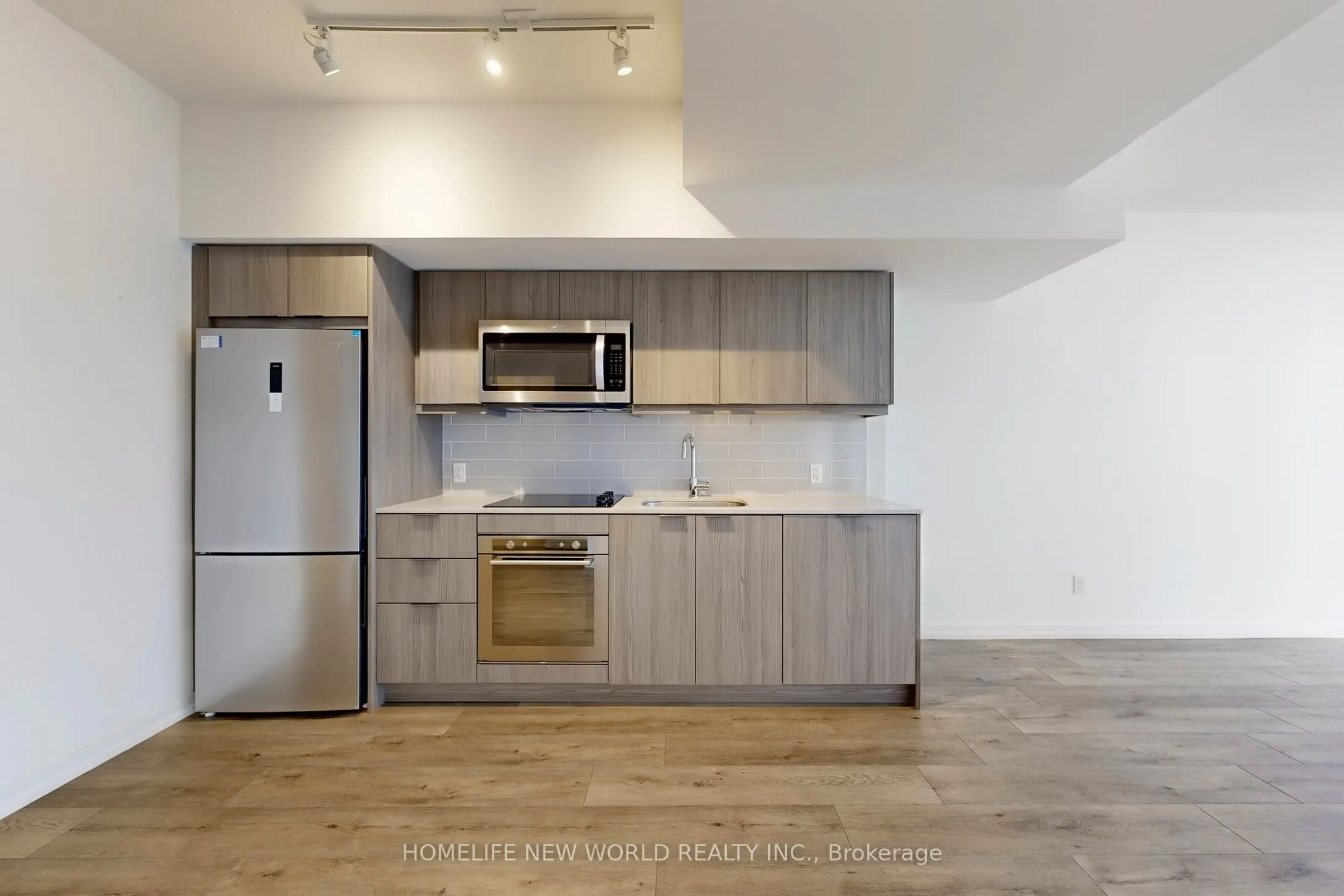 38 Forest Manor Road, #501