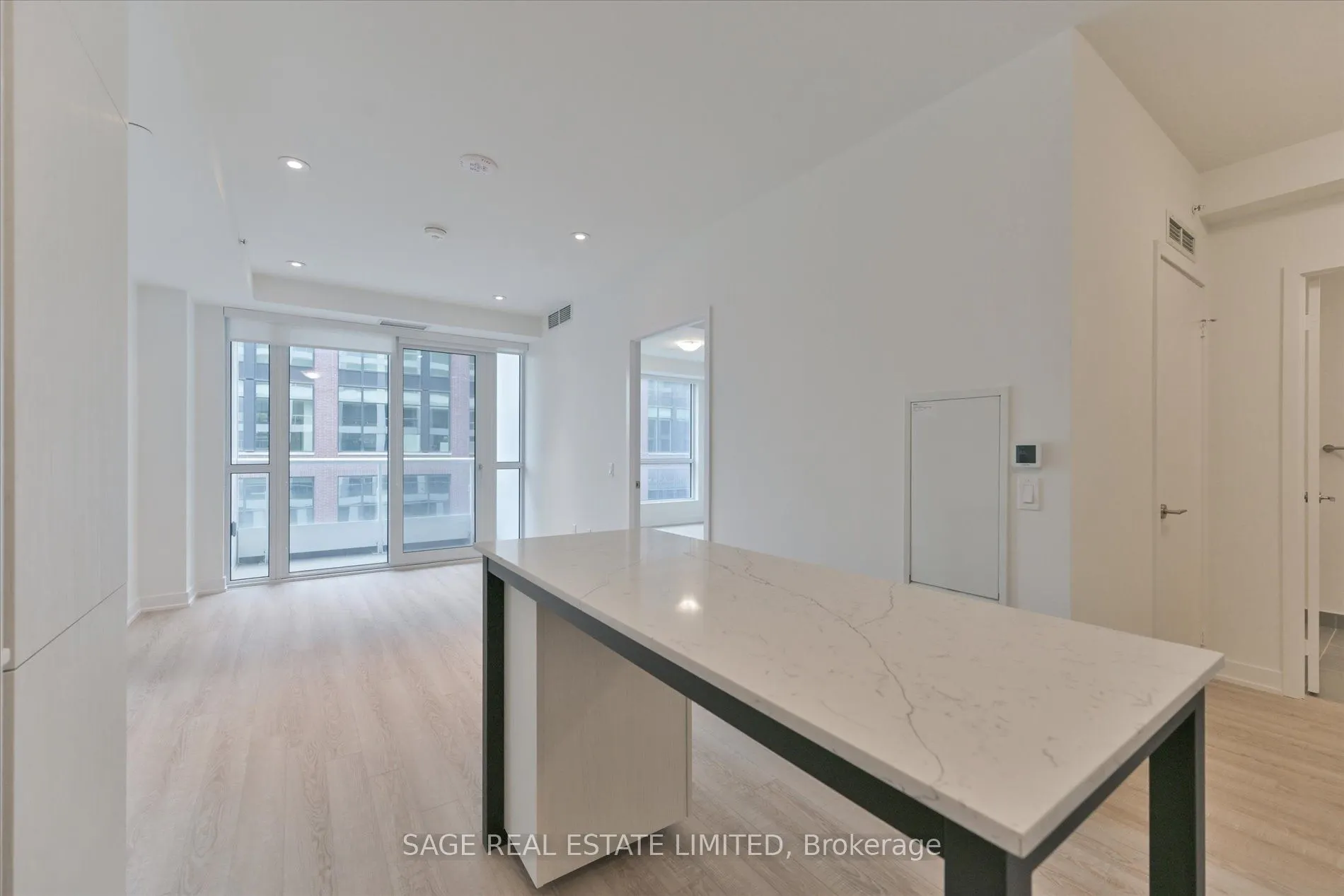 15 Richardson Street, #723