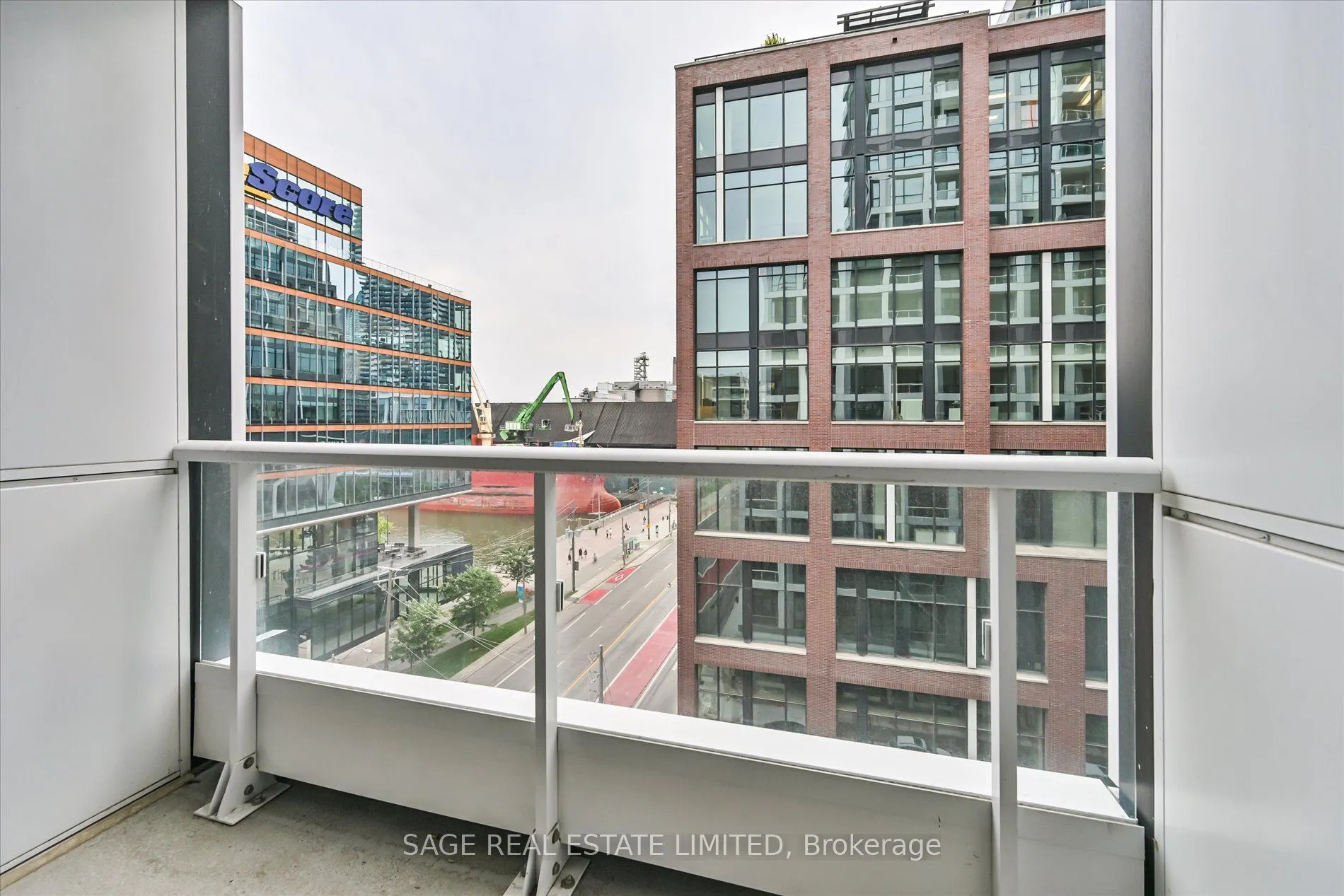 15 Richardson Street, #723