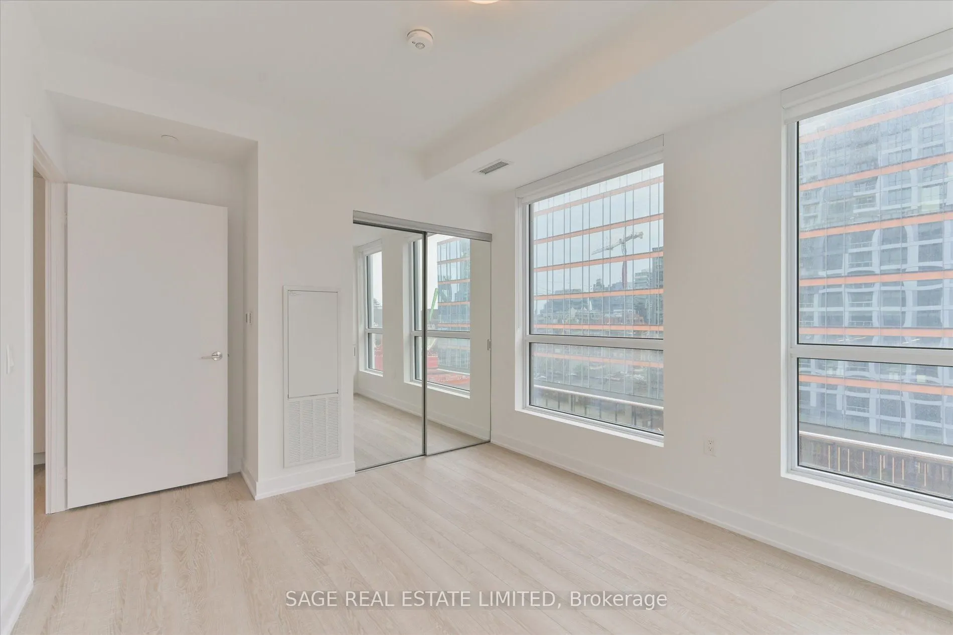 15 Richardson Street, #723