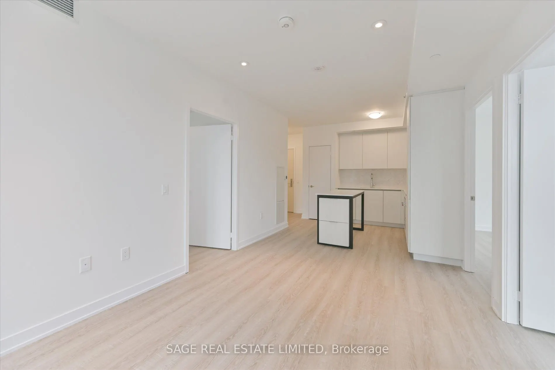 15 Richardson Street, #723