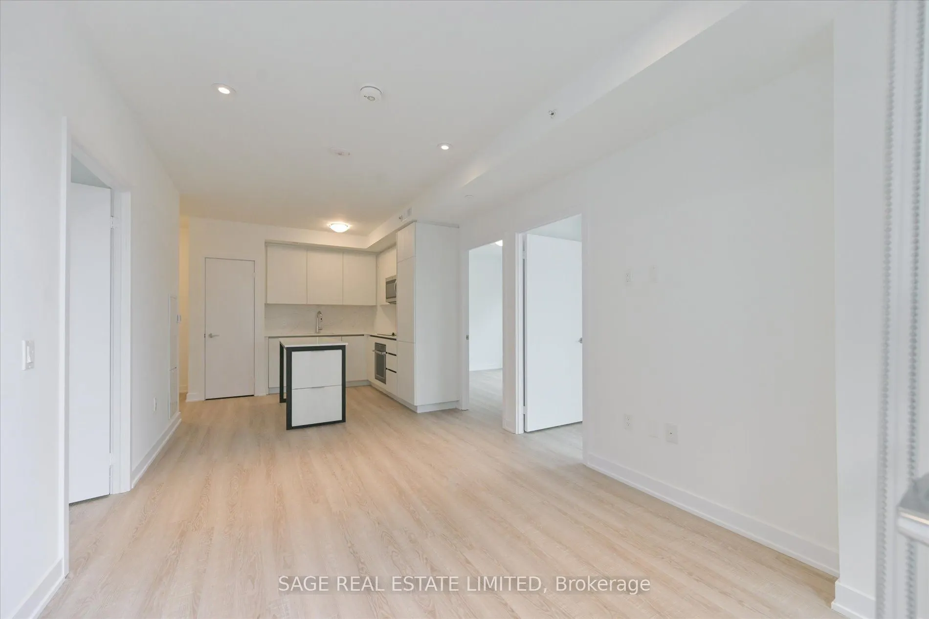 15 Richardson Street, #723