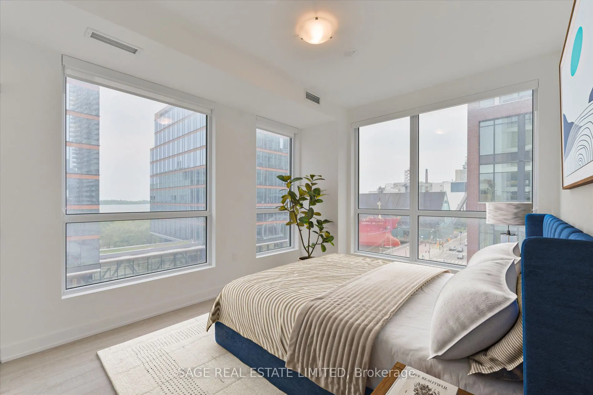 15 Richardson Street, #723