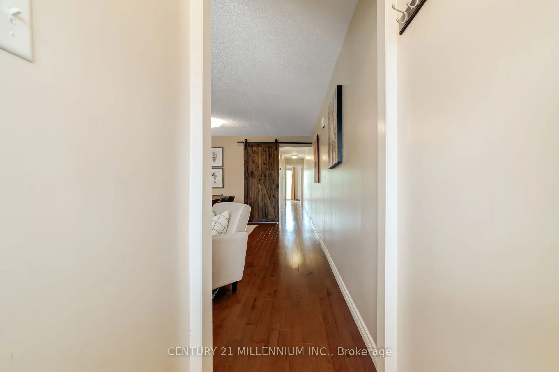 568 Dufferin Street