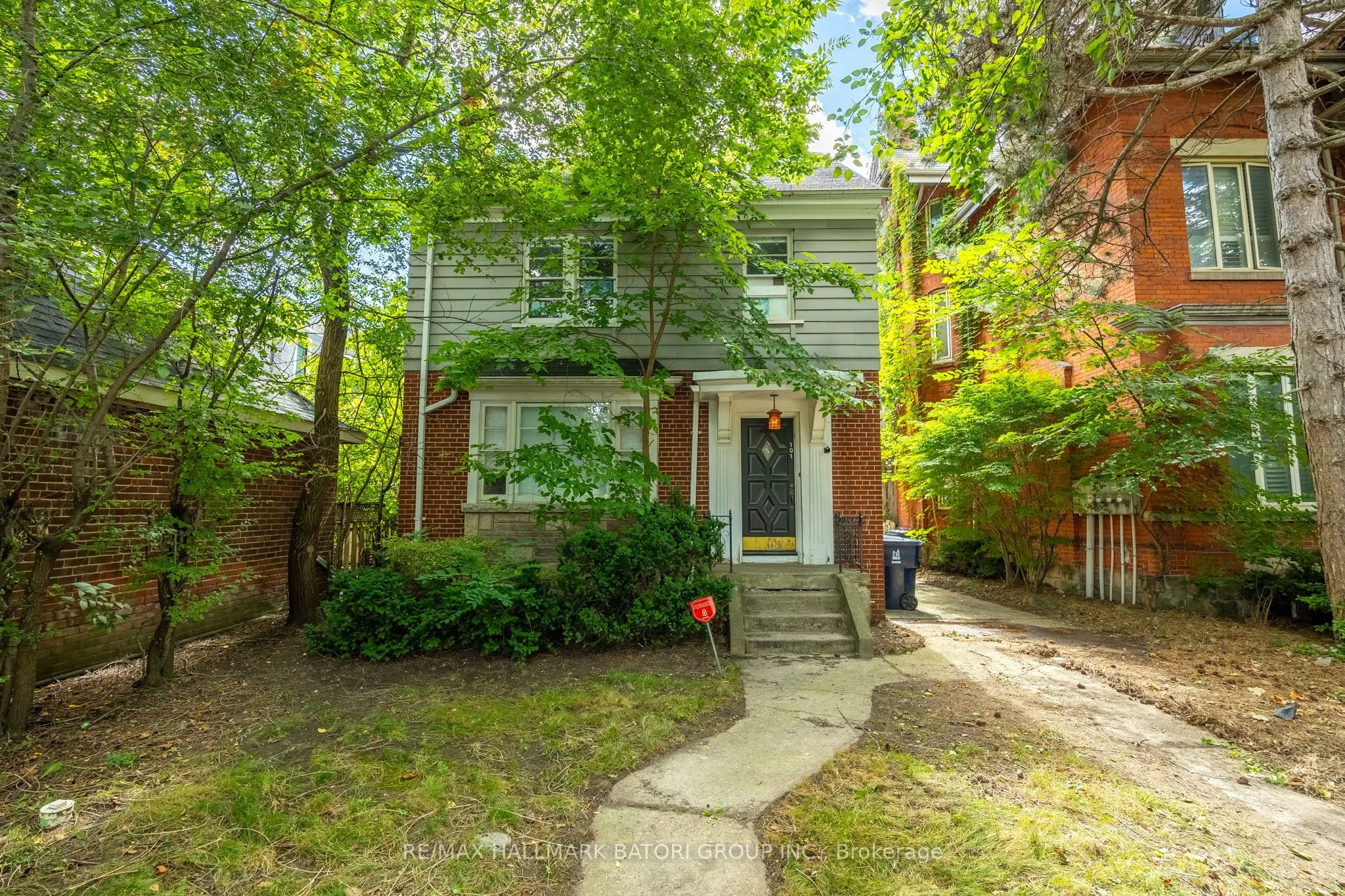 101 Heath Street W