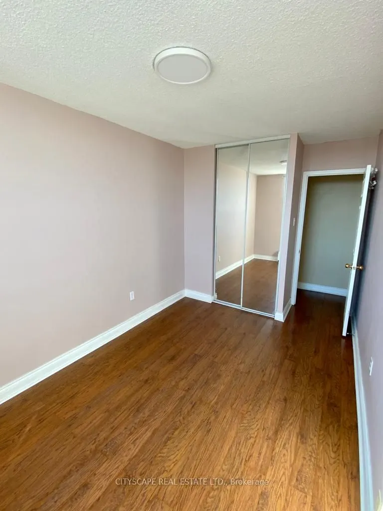 175 Hilda Avenue, #402