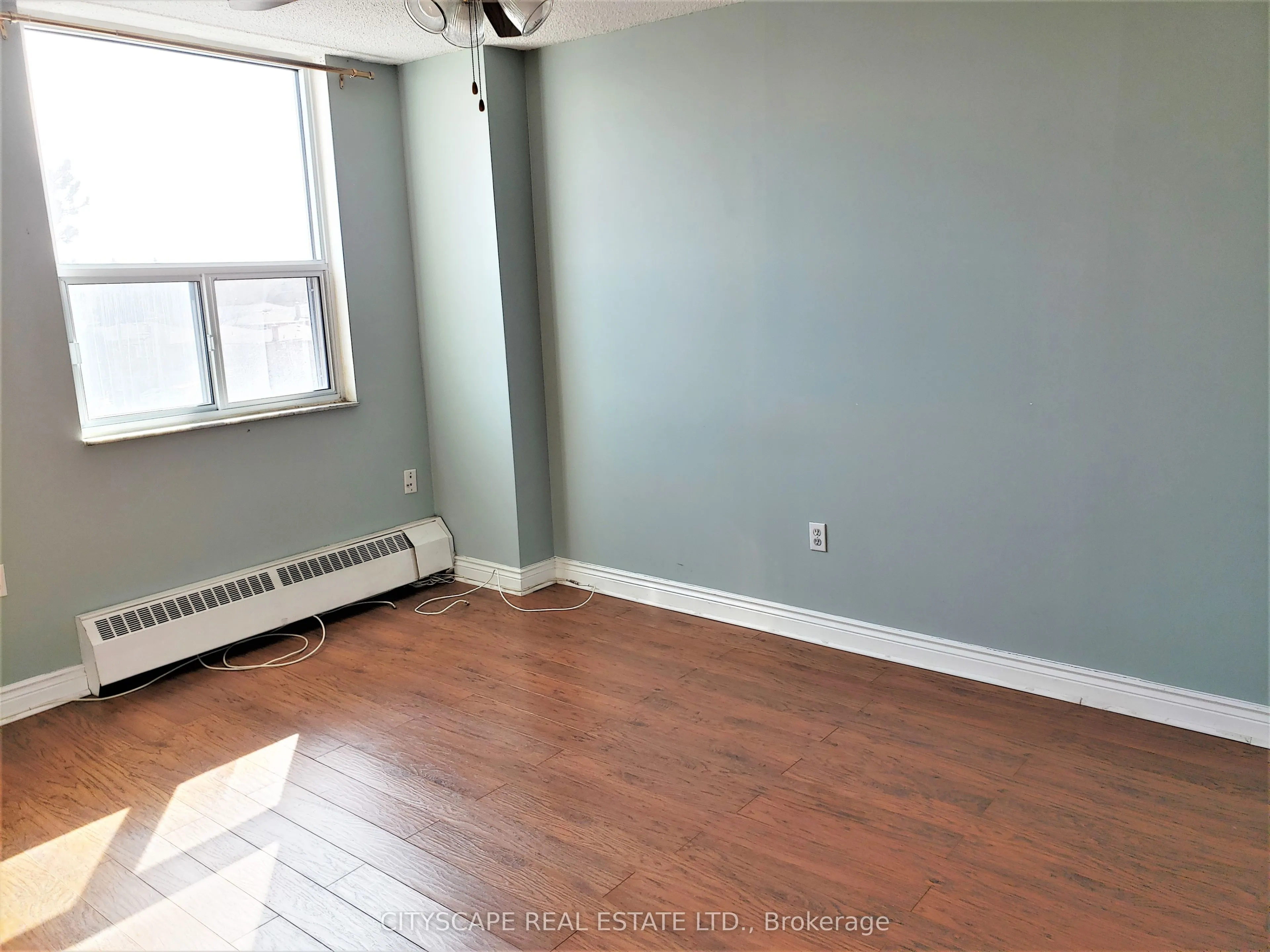 175 Hilda Avenue, #402