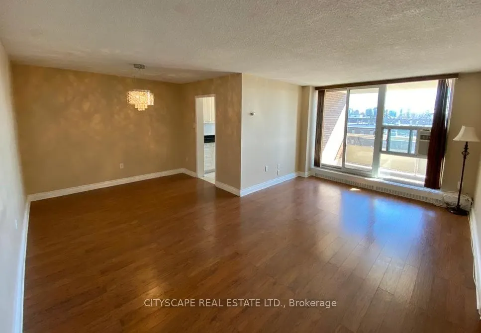 175 Hilda Avenue, #402