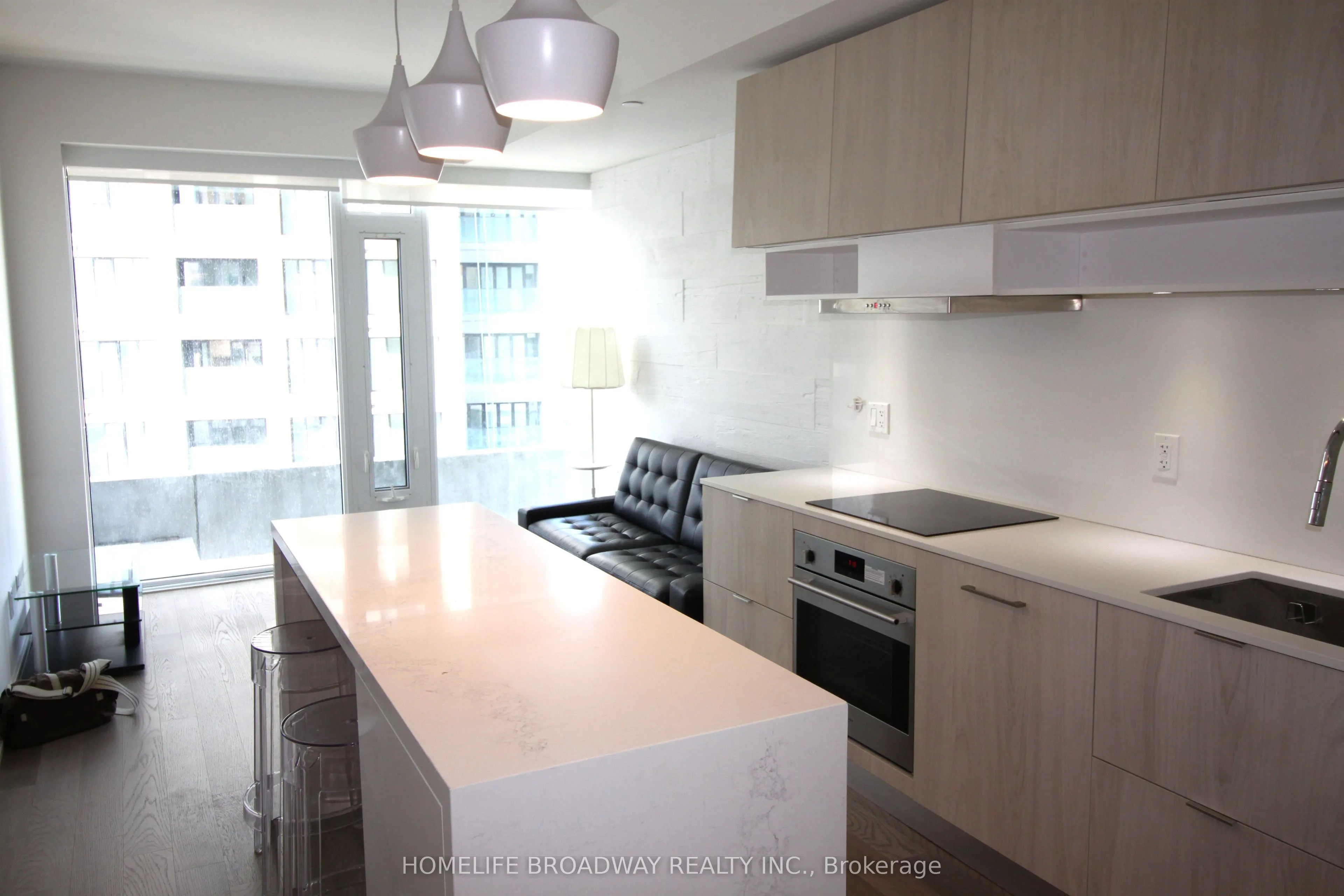 5 Soudan Avenue, #2210
