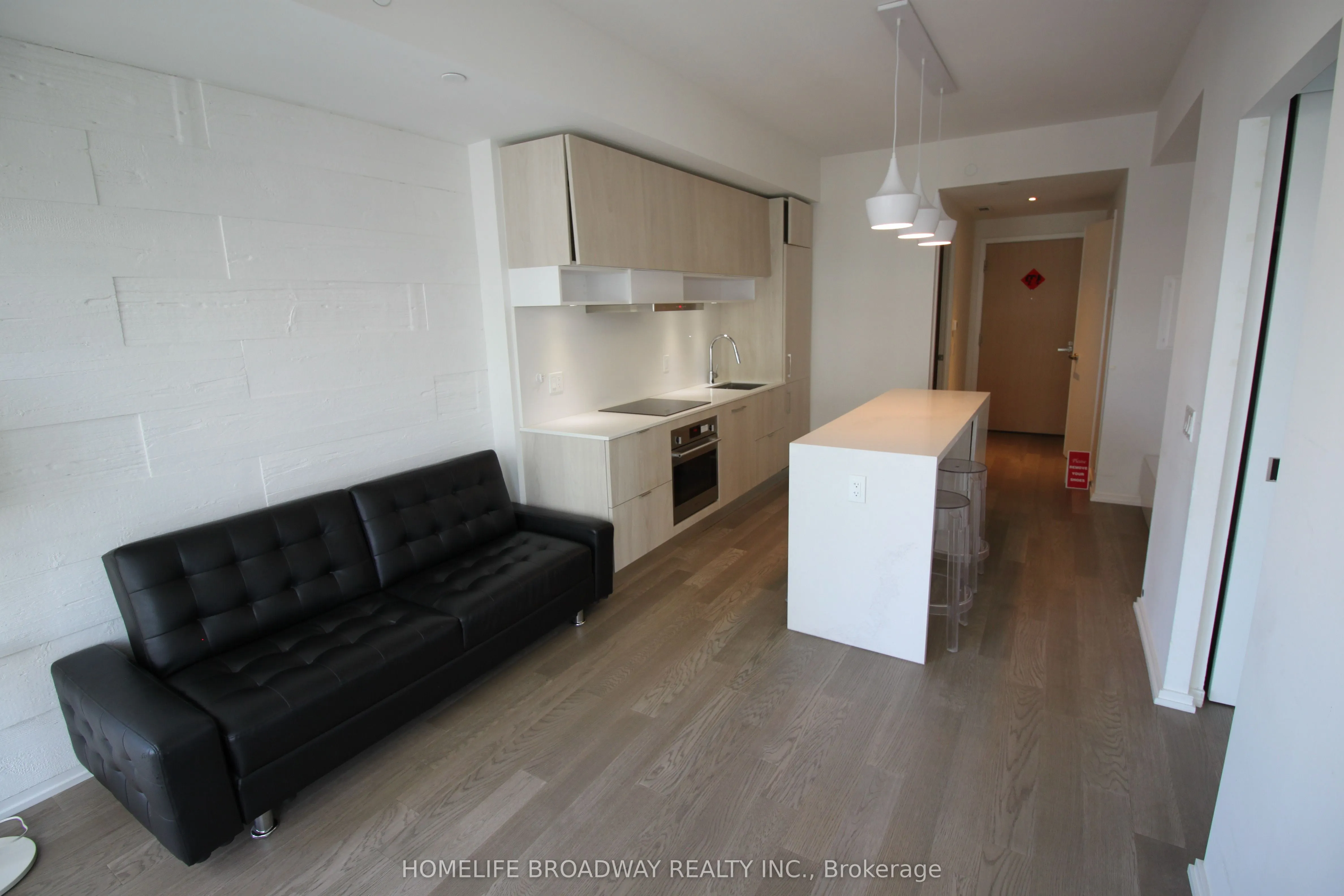 5 Soudan Avenue, #2210