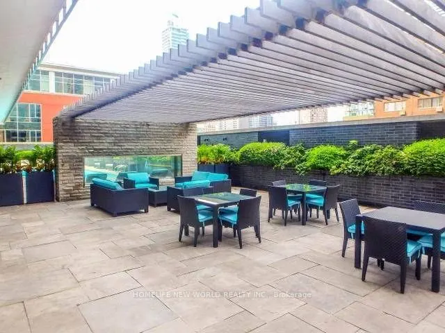 33 Charles Street E, #703