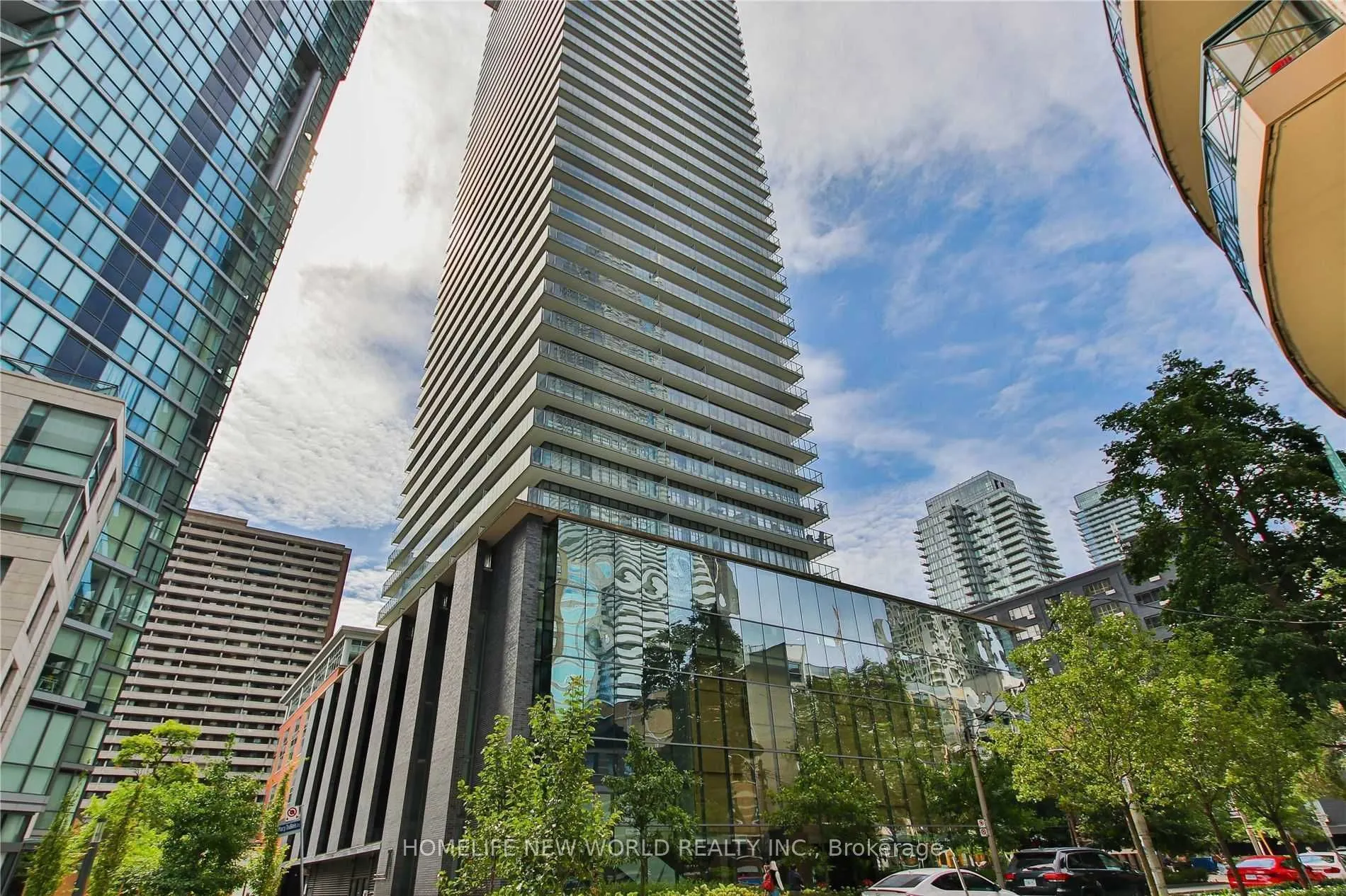 33 Charles Street E, #703