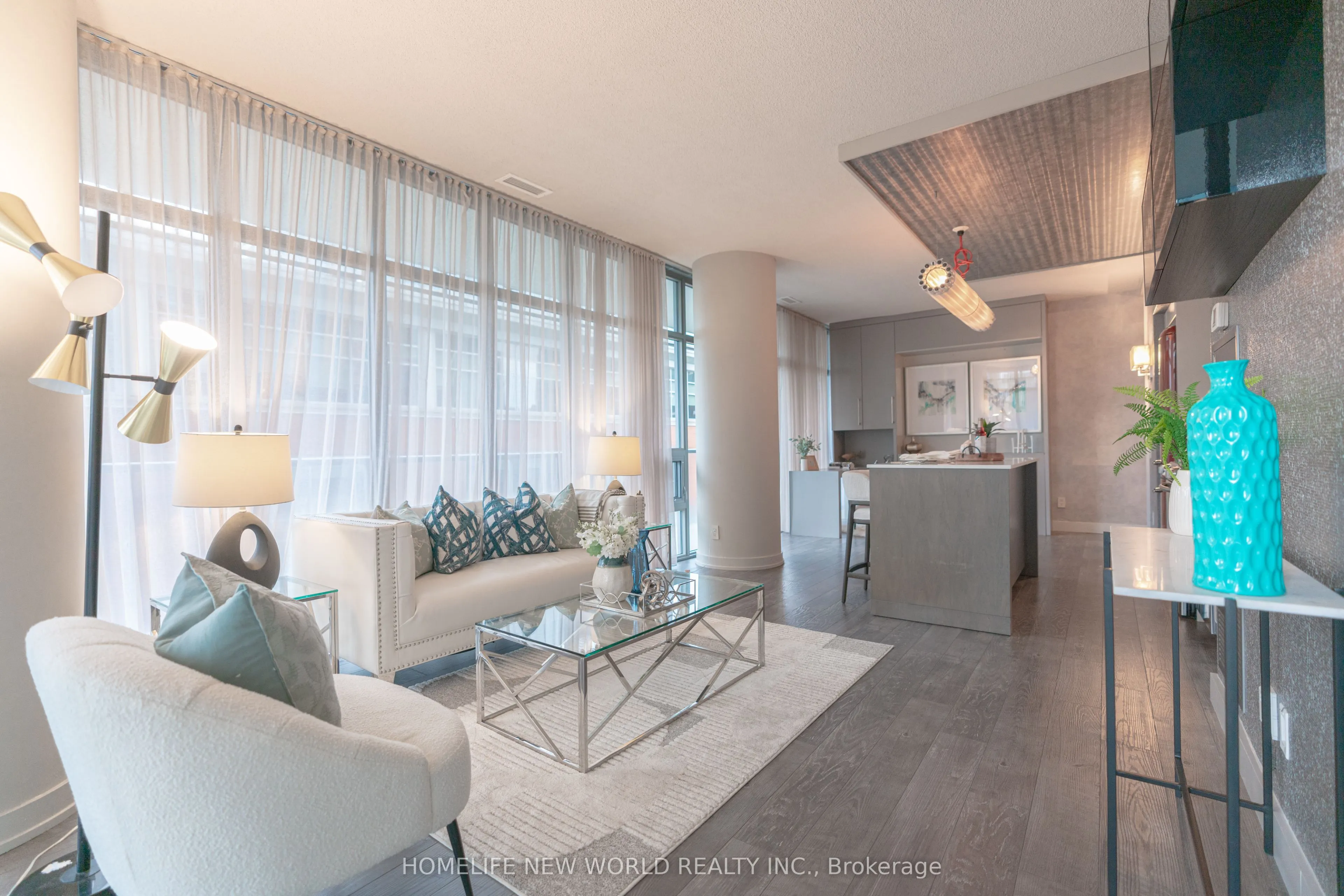 33 Charles Street E, #703