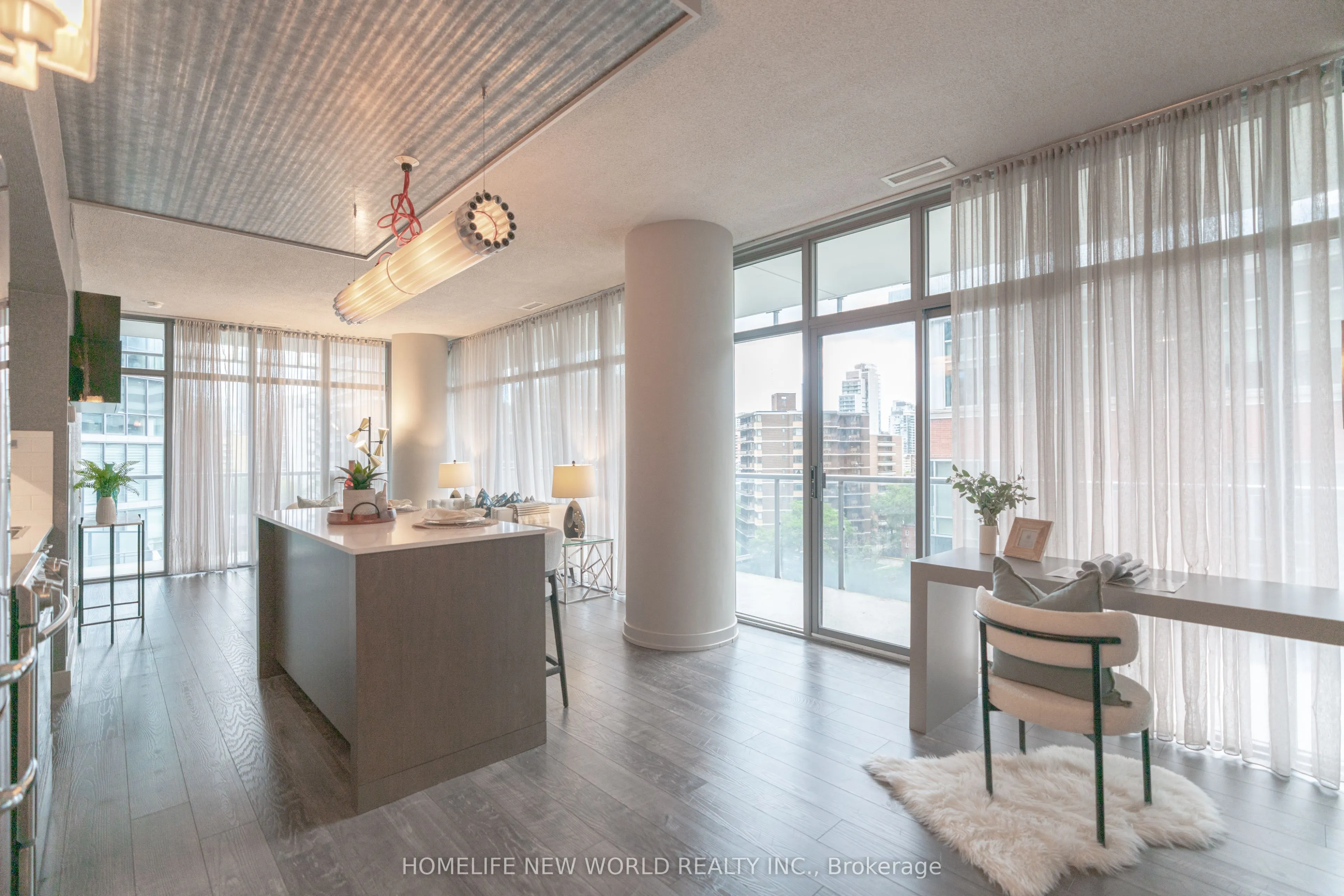 33 Charles Street E, #703