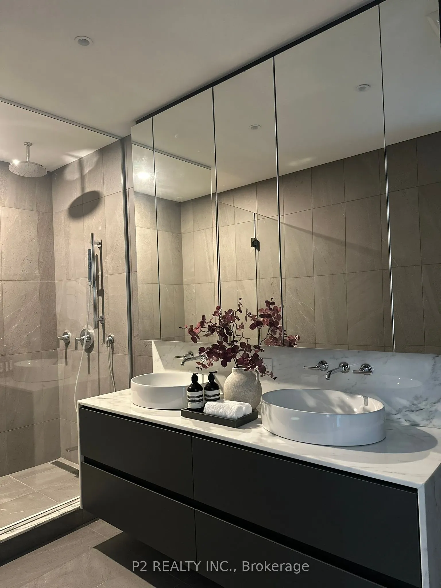 2 Forest Hill Road, #206