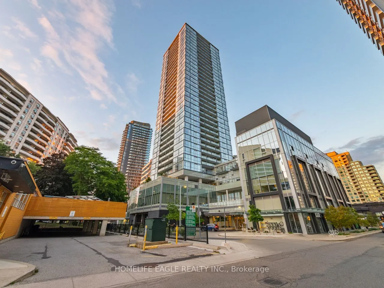 5180 Yonge Street, #2010