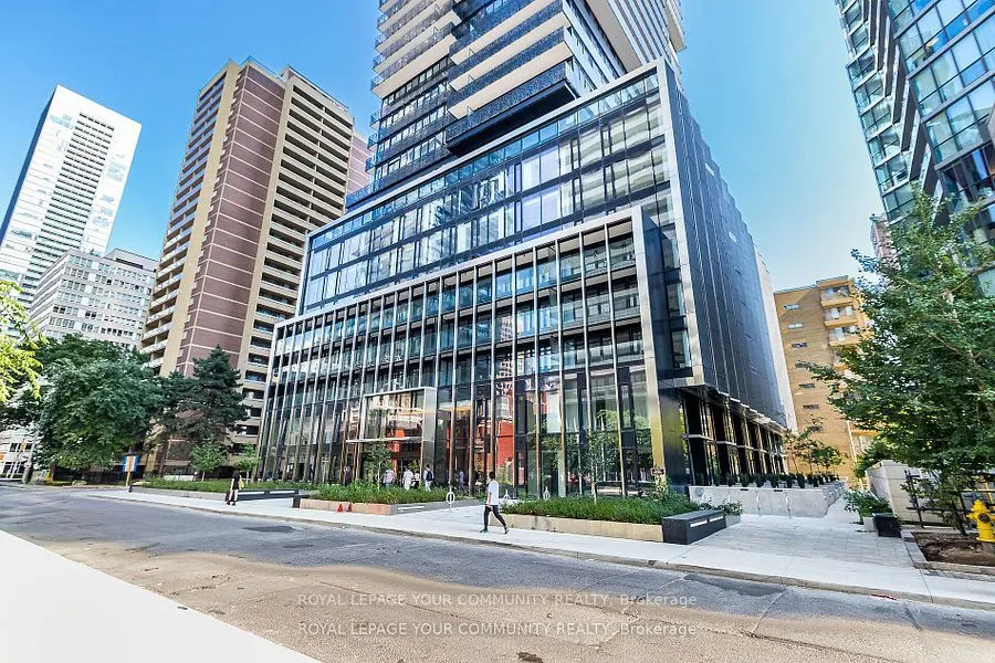 55 Charles Street E, #1706