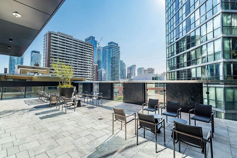 55 Charles Street E, #1706